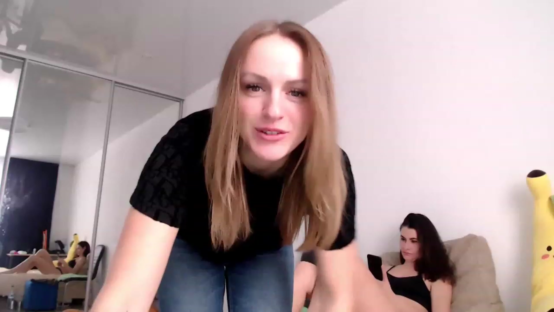 Gallery image thumbnail from CandyBunie's myfreecams stream on, 01/27/2023, 09:09 image 17 of 20