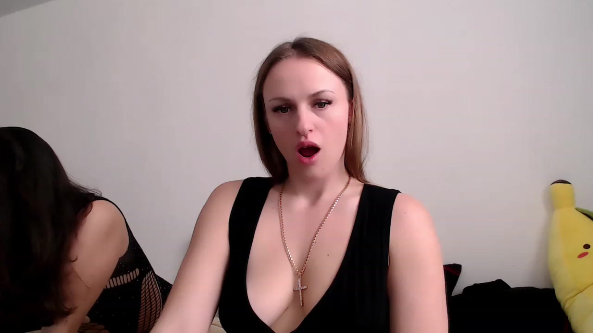 Gallery image thumbnail from CandyBunie's myfreecams stream on, 02/15/2023, 08:32 image 2 of 20