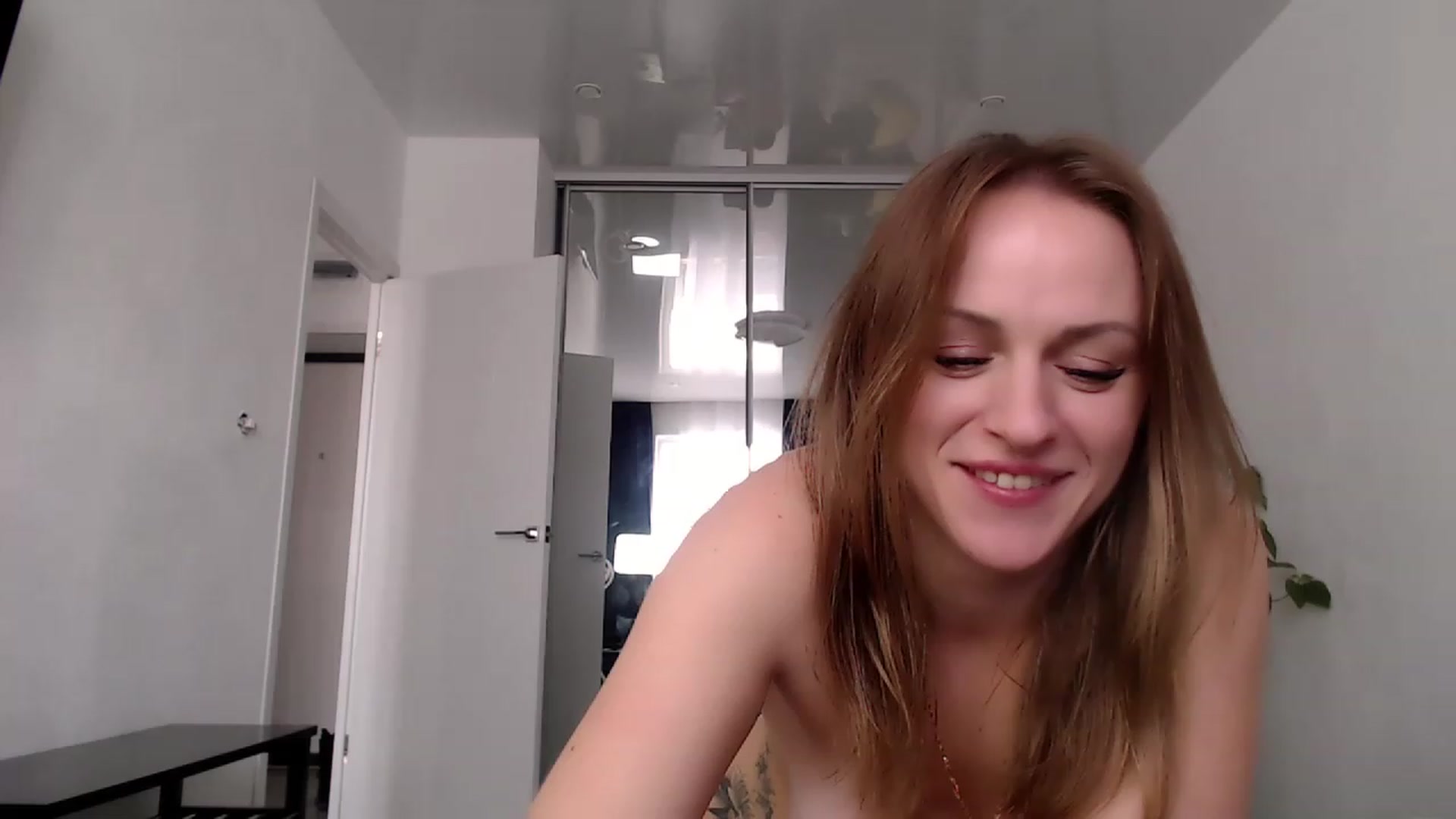 Gallery image thumbnail from CandyBunie's myfreecams stream on, 02/20/2023, 08:12 image 3 of 20