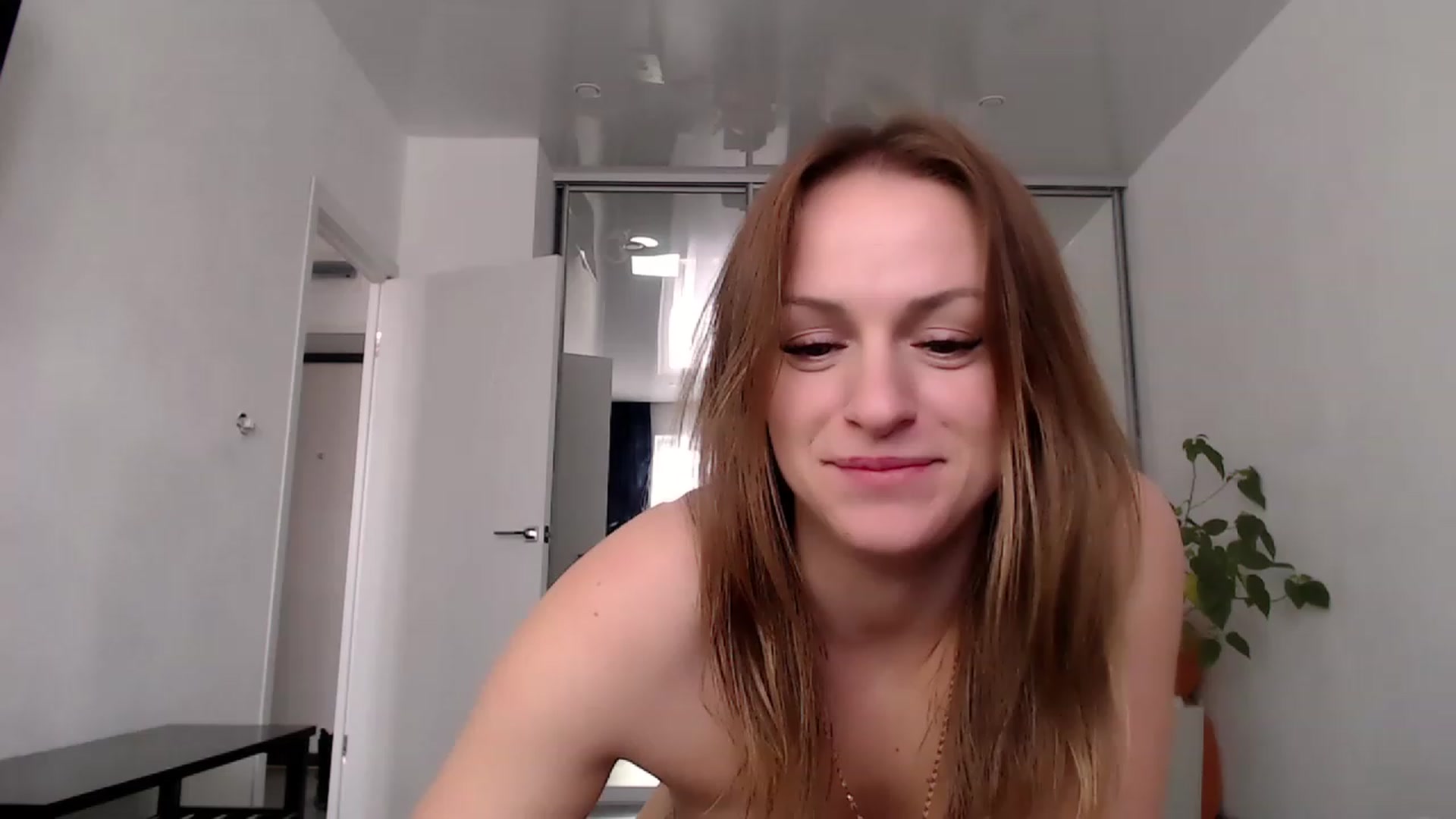 Gallery image thumbnail from CandyBunie's myfreecams stream on, 02/20/2023, 08:12 image 2 of 20