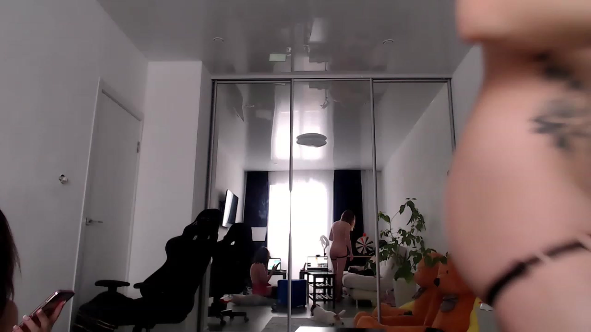 Gallery image thumbnail from CandyBunie's myfreecams stream on, 02/23/2023, 09:02 image 11 of 20