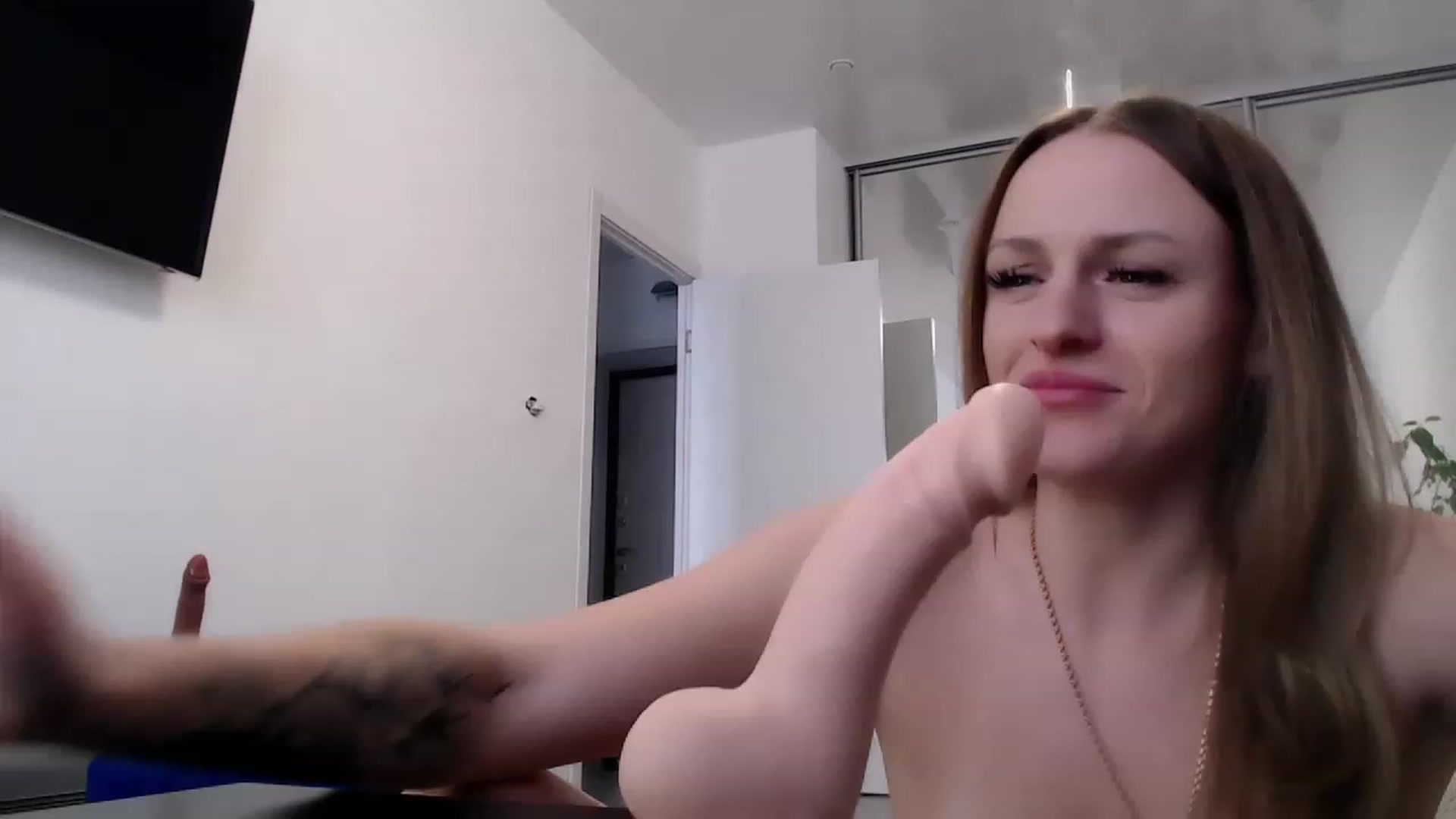 Gallery image thumbnail from CandyBunie's myfreecams stream on, 02/27/2023, 07:36 image 8 of 20