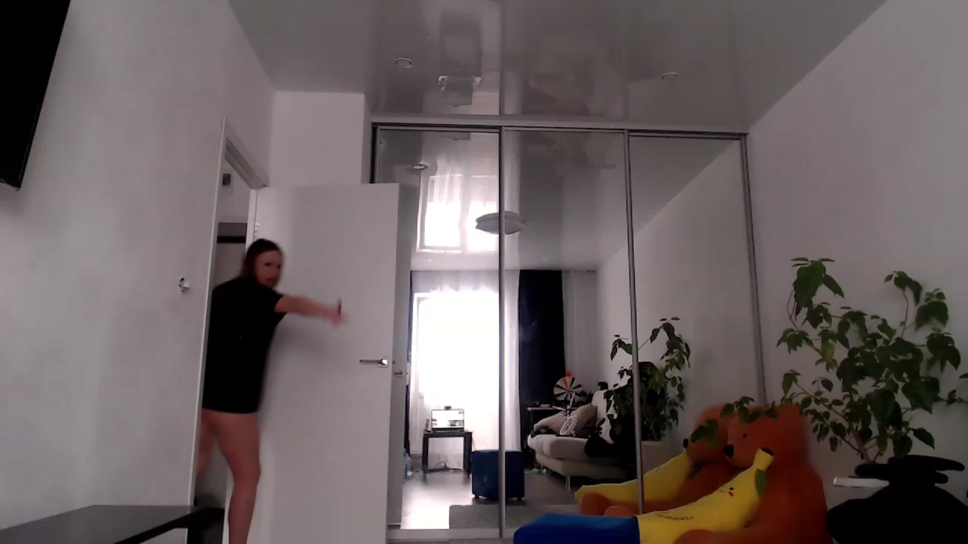 Gallery image thumbnail from CandyBunie's myfreecams stream on, 03/02/2023, 09:00 image 5 of 20