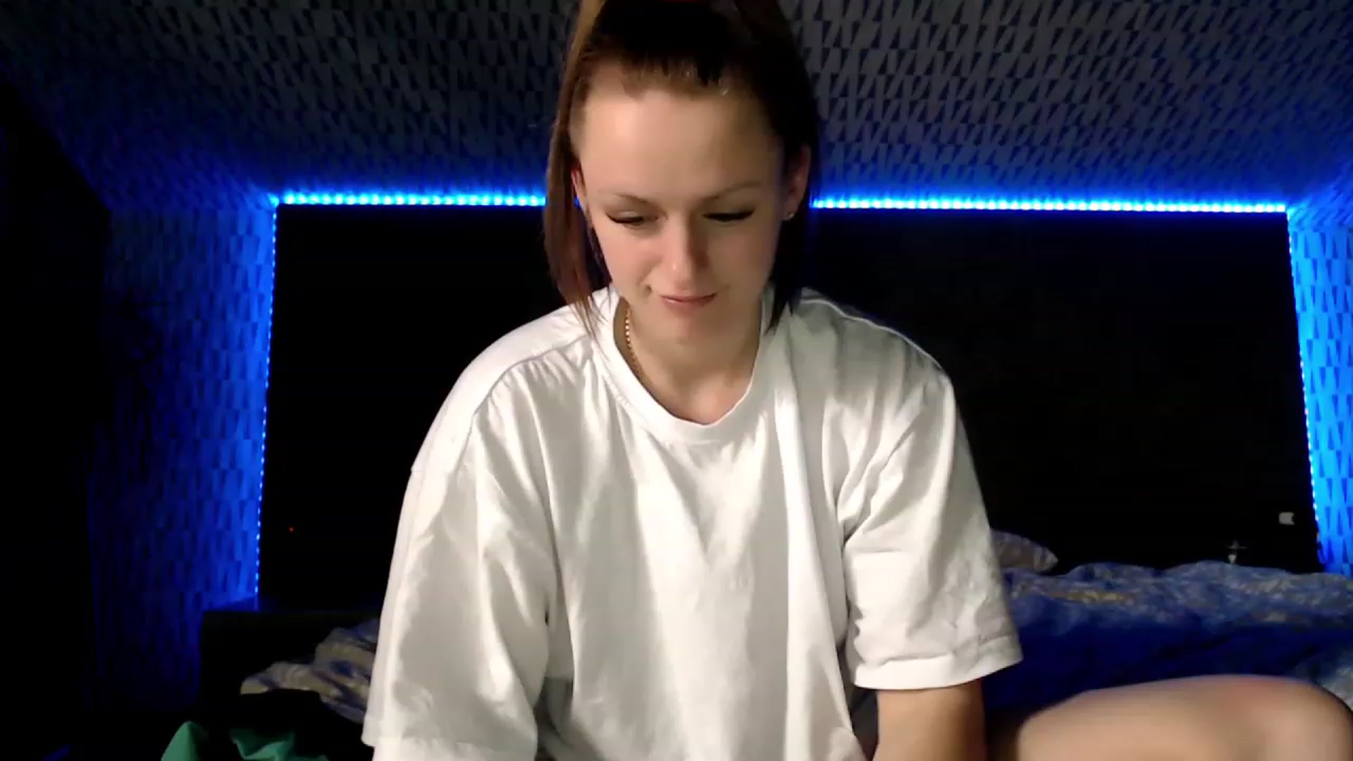 Gallery image thumbnail from CandyBunie's myfreecams stream on, 03/31/2023, 11:20 image 9 of 20
