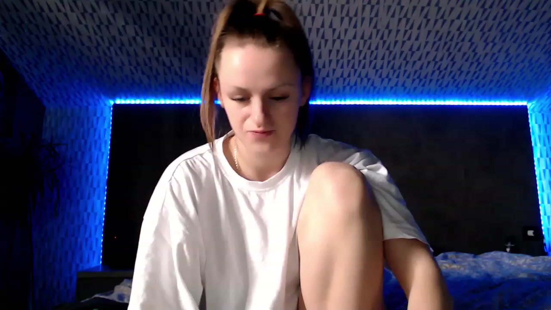 Gallery image thumbnail from CandyBunie's myfreecams stream on, 03/31/2023, 11:20 image 7 of 20