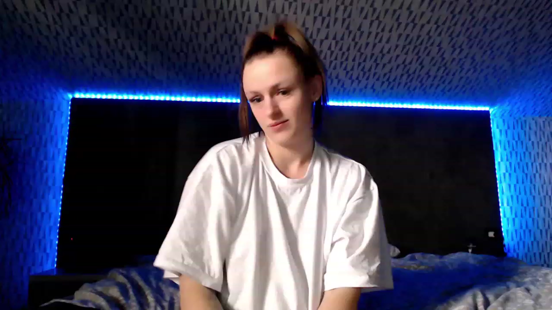 Gallery image thumbnail from CandyBunie's myfreecams stream on, 03/31/2023, 11:20 image 5 of 20