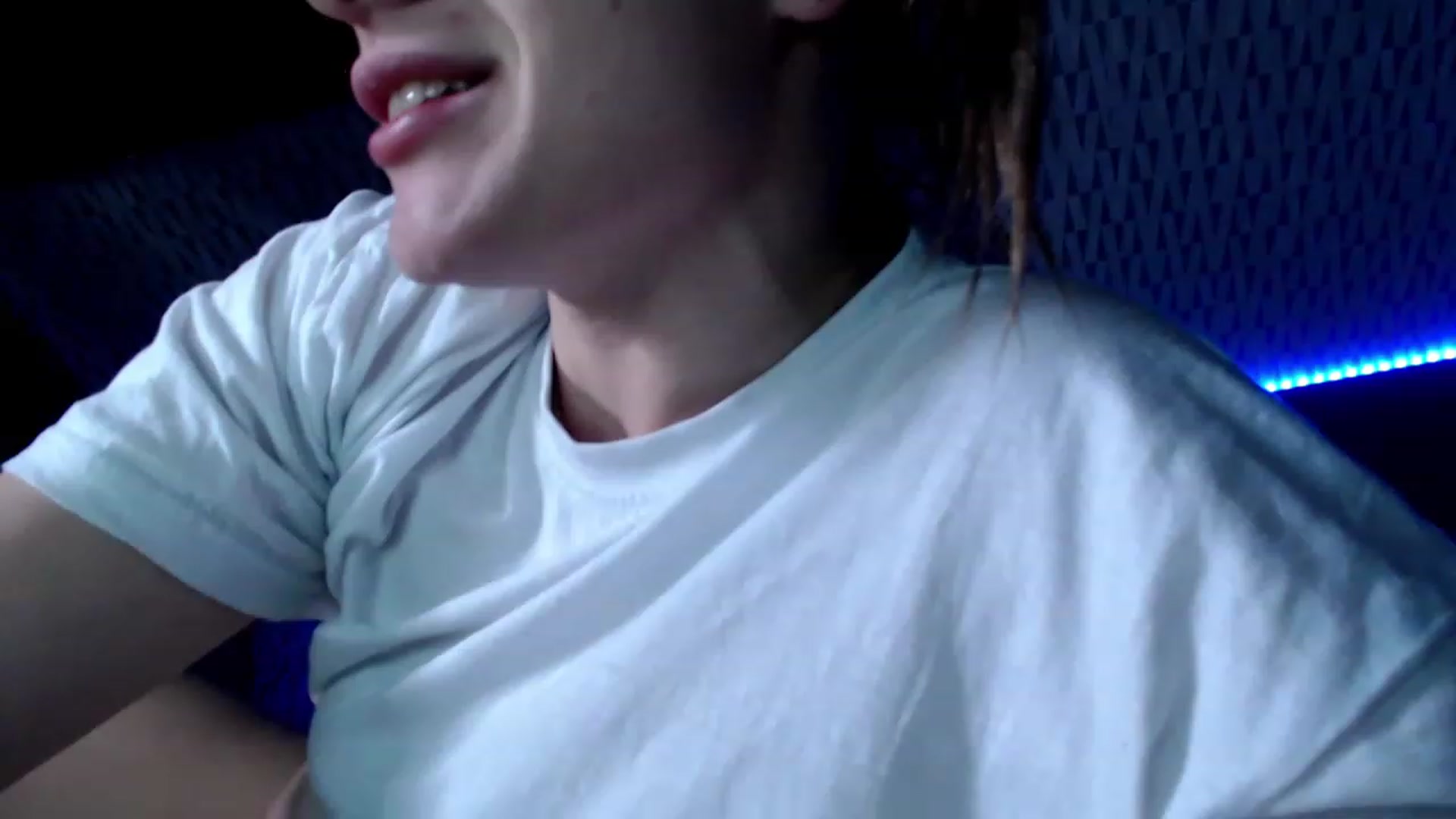 Gallery image thumbnail from CandyBunie's myfreecams stream on, 03/31/2023, 11:20 image 12 of 20