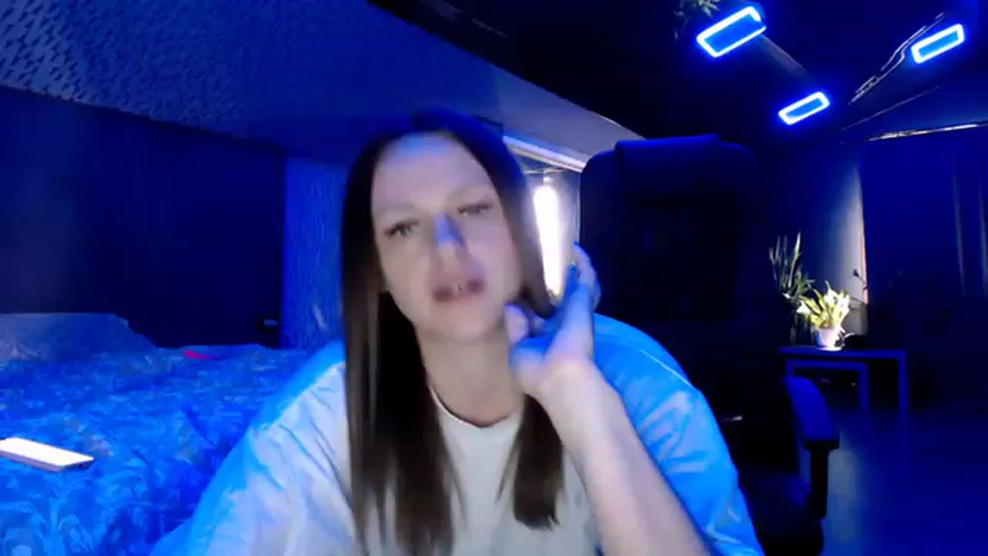 Gallery image thumbnail from CandyBunie's myfreecams stream on, 04/17/2023, 05:32 image 5 of 20