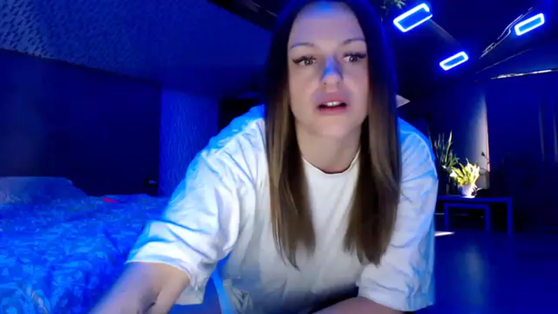 Gallery image thumbnail from CandyBunie's myfreecams stream on, 04/17/2023, 05:32 image 1 of 20