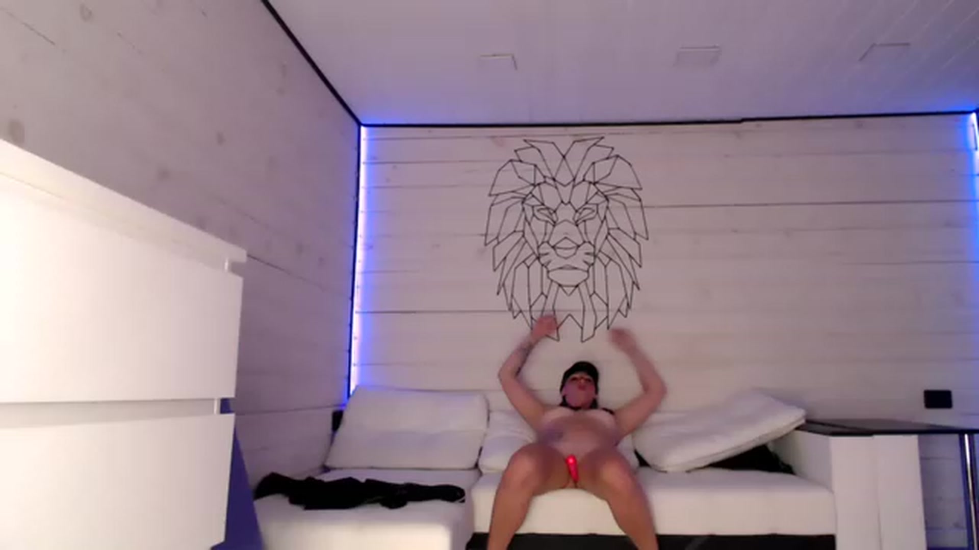 Gallery image thumbnail from CandyBunie's myfreecams stream on, 07/22/2023, 05:45 image 1 of 20