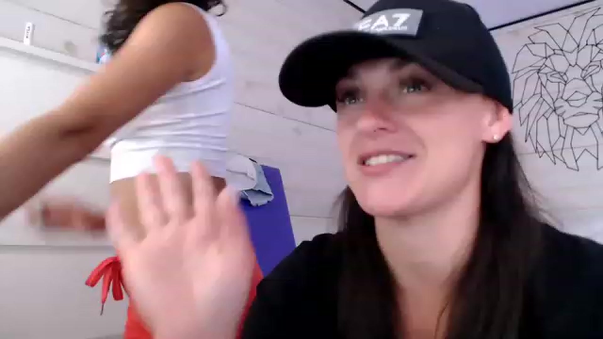 Gallery image thumbnail from CandyBunie's myfreecams stream on, 08/04/2023, 05:24 image 19 of 20