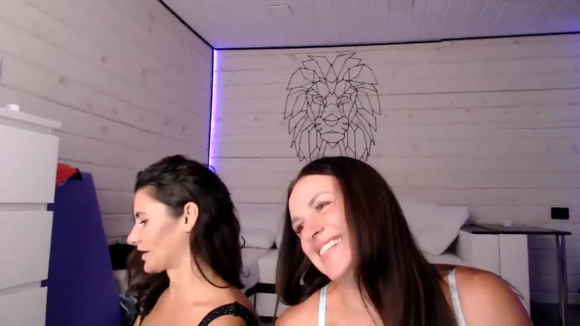 Gallery image thumbnail from CandyBunie's myfreecams stream on, 08/07/2023, 05:49 image 3 of 20