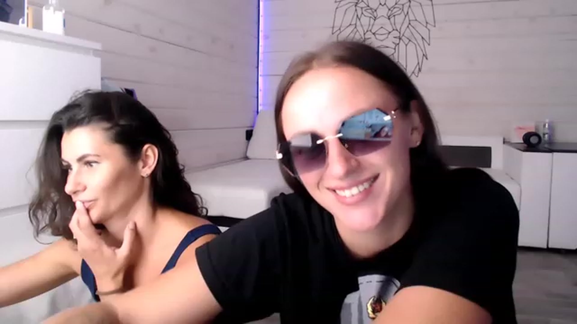 Gallery image thumbnail from CandyBunie's myfreecams stream on, 08/10/2023, 05:58 image 15 of 20