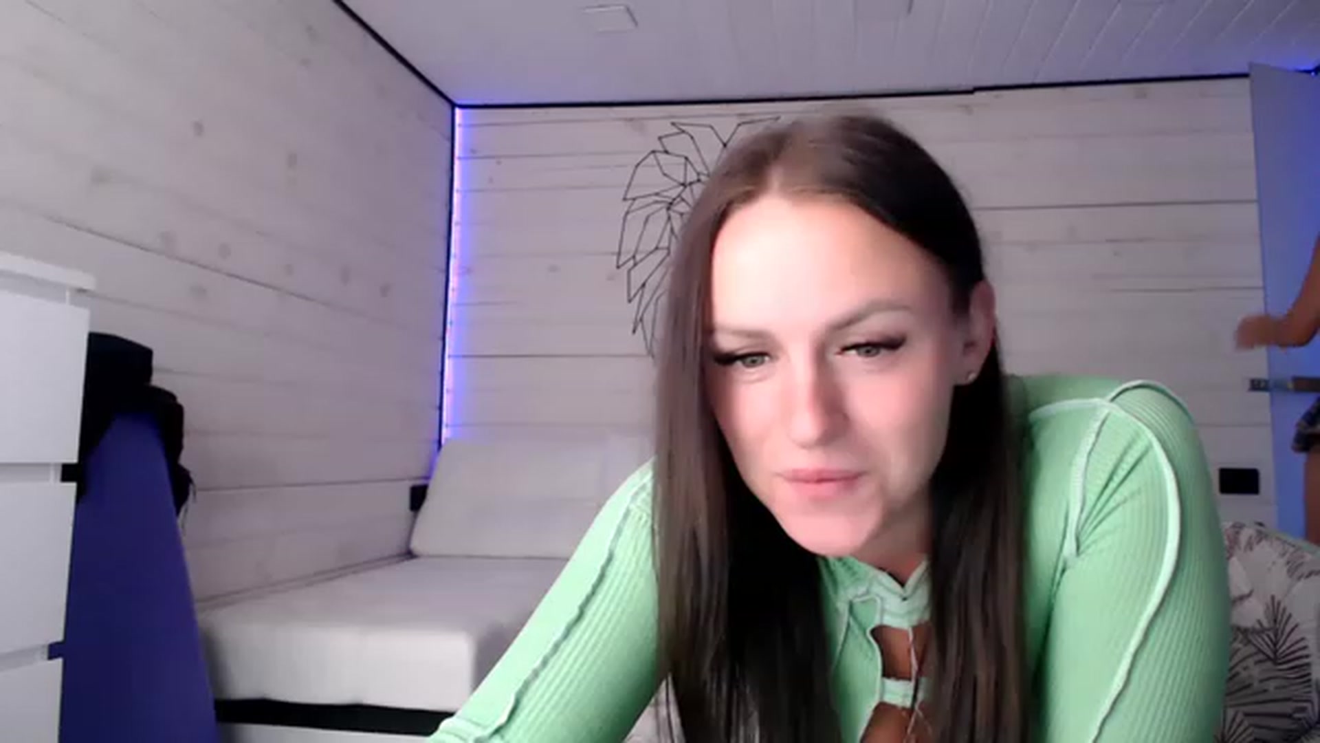 Gallery image thumbnail from CandyBunie's myfreecams stream on, 08/11/2023, 04:23 image 19 of 20