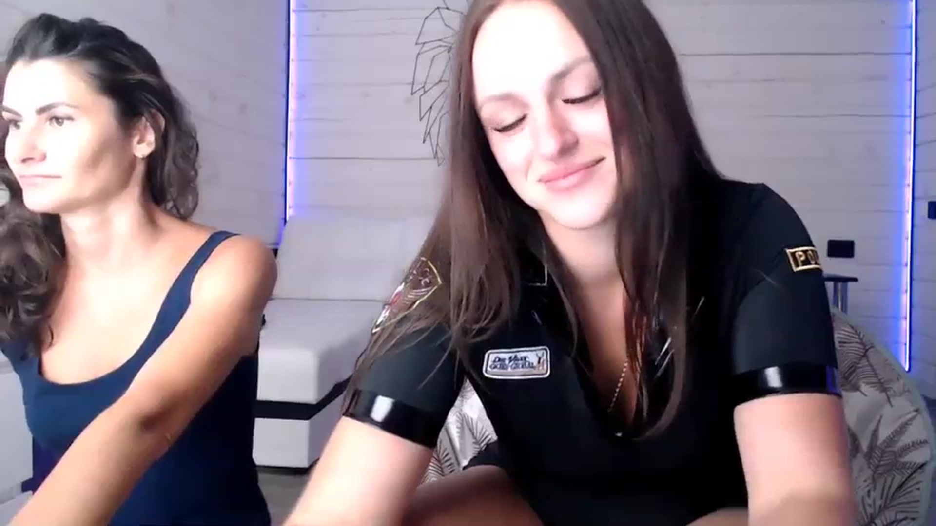 Gallery image thumbnail from CandyBunie's myfreecams stream on, 08/13/2023, 05:27 image 4 of 20