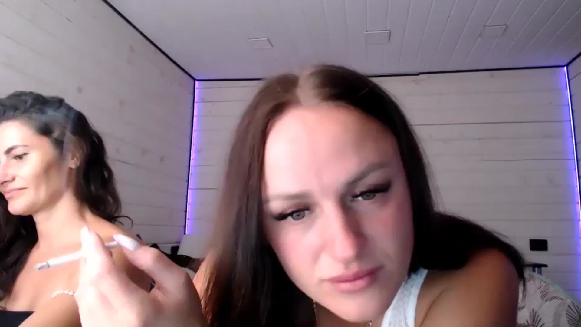 Gallery image thumbnail from CandyBunie's myfreecams stream on, 08/14/2023, 06:30 image 2 of 20