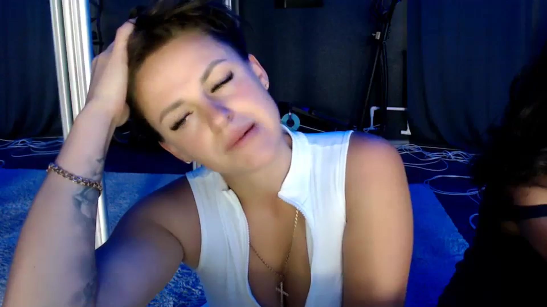 Gallery image thumbnail from CandyBunie's myfreecams stream on, 08/16/2023, 05:27 image 5 of 20