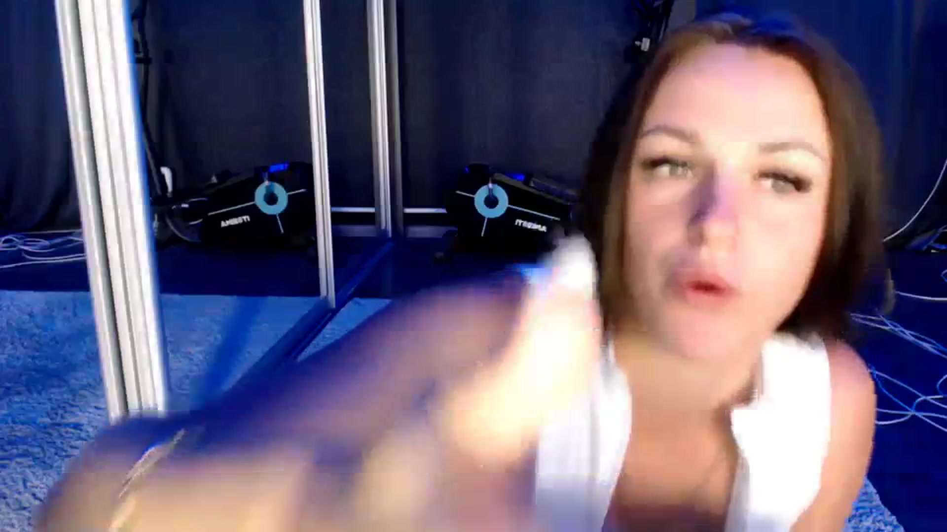 Gallery image thumbnail from CandyBunie's myfreecams stream on, 08/16/2023, 05:27 image 6 of 20
