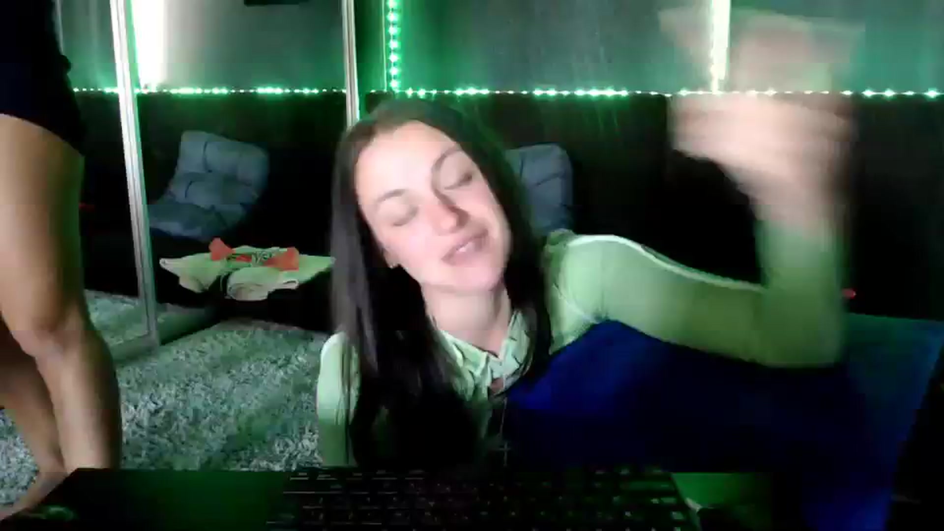 Gallery image thumbnail from CandyBunie's myfreecams stream on, 09/11/2023, 05:25 image 20 of 20