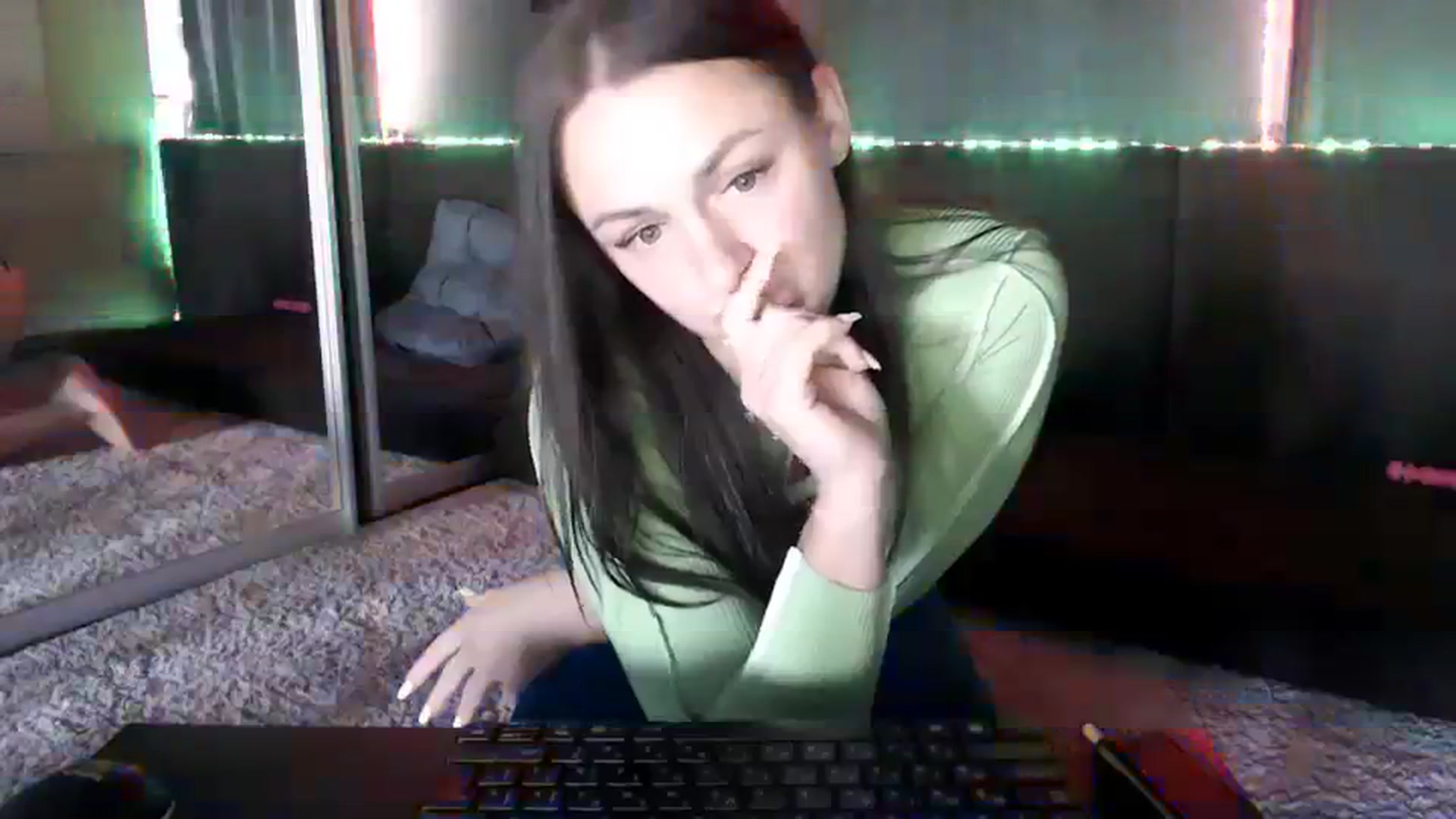 Gallery image thumbnail from CandyBunie's myfreecams stream on, 09/11/2023, 06:04 image 6 of 20