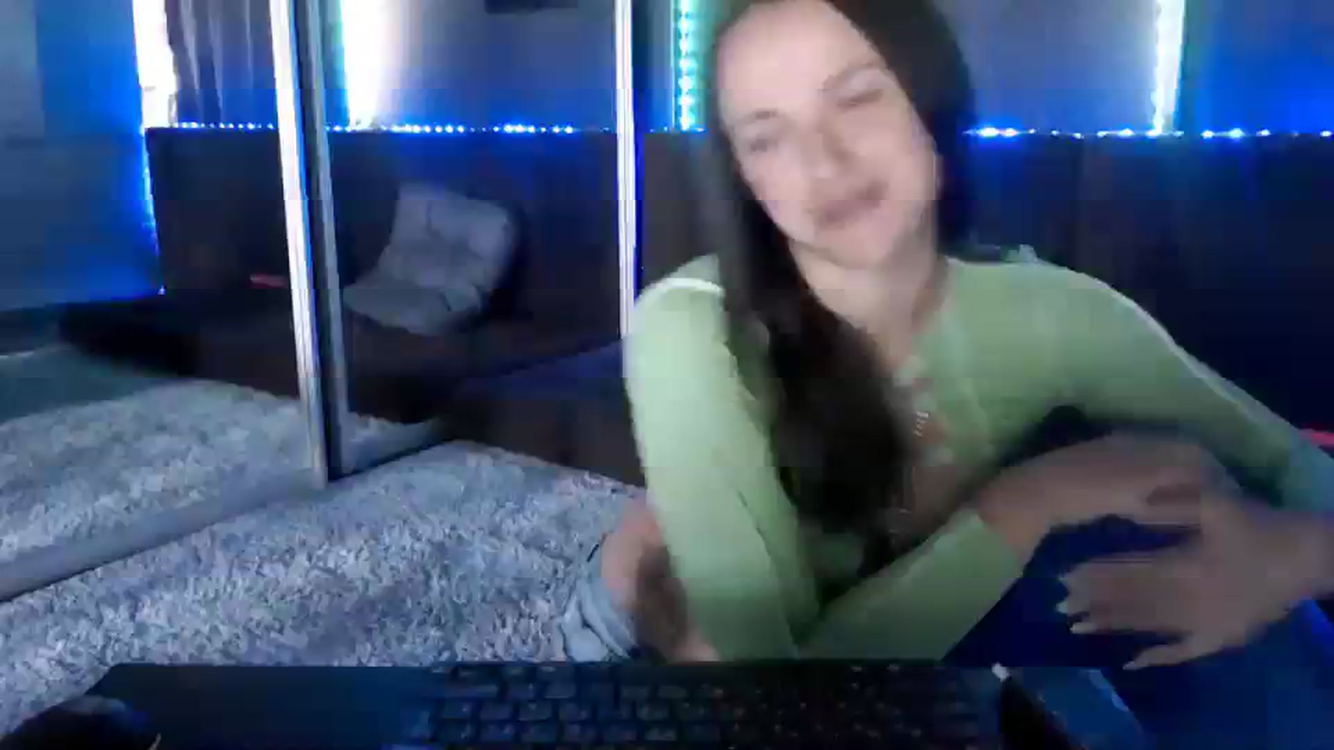Gallery image thumbnail from CandyBunie's myfreecams stream on, 09/11/2023, 06:04 image 5 of 20