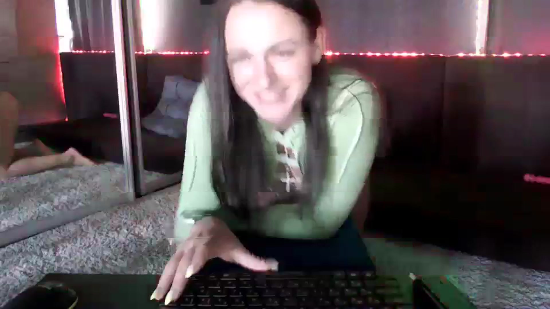 Gallery image thumbnail from CandyBunie's myfreecams stream on, 09/11/2023, 06:04 image 7 of 20
