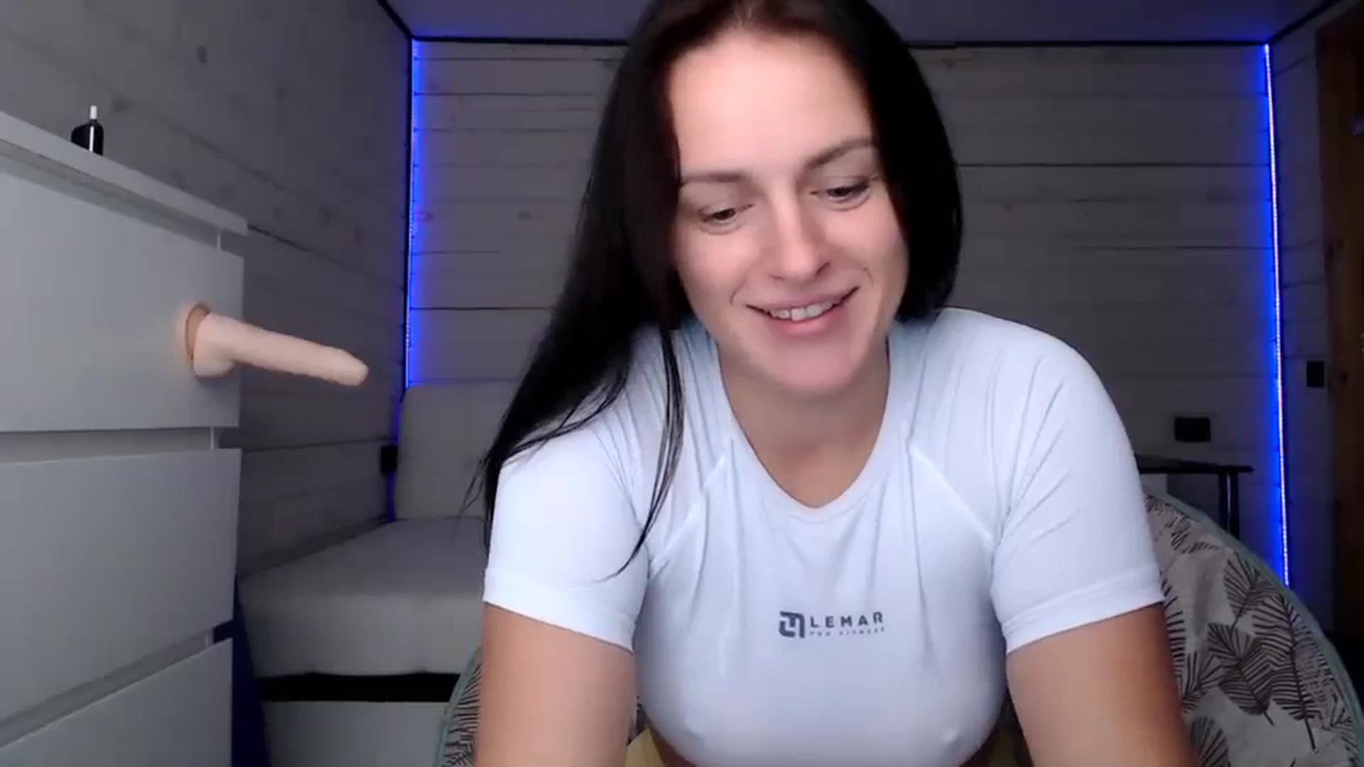 Gallery image thumbnail from CandyBunie's myfreecams stream on, 09/17/2023, 05:55 image 13 of 20