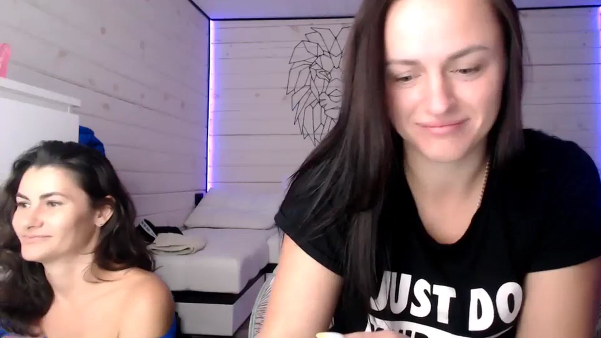 Gallery image thumbnail from CandyBunie's myfreecams stream on, 09/18/2023, 03:40 image 2 of 20