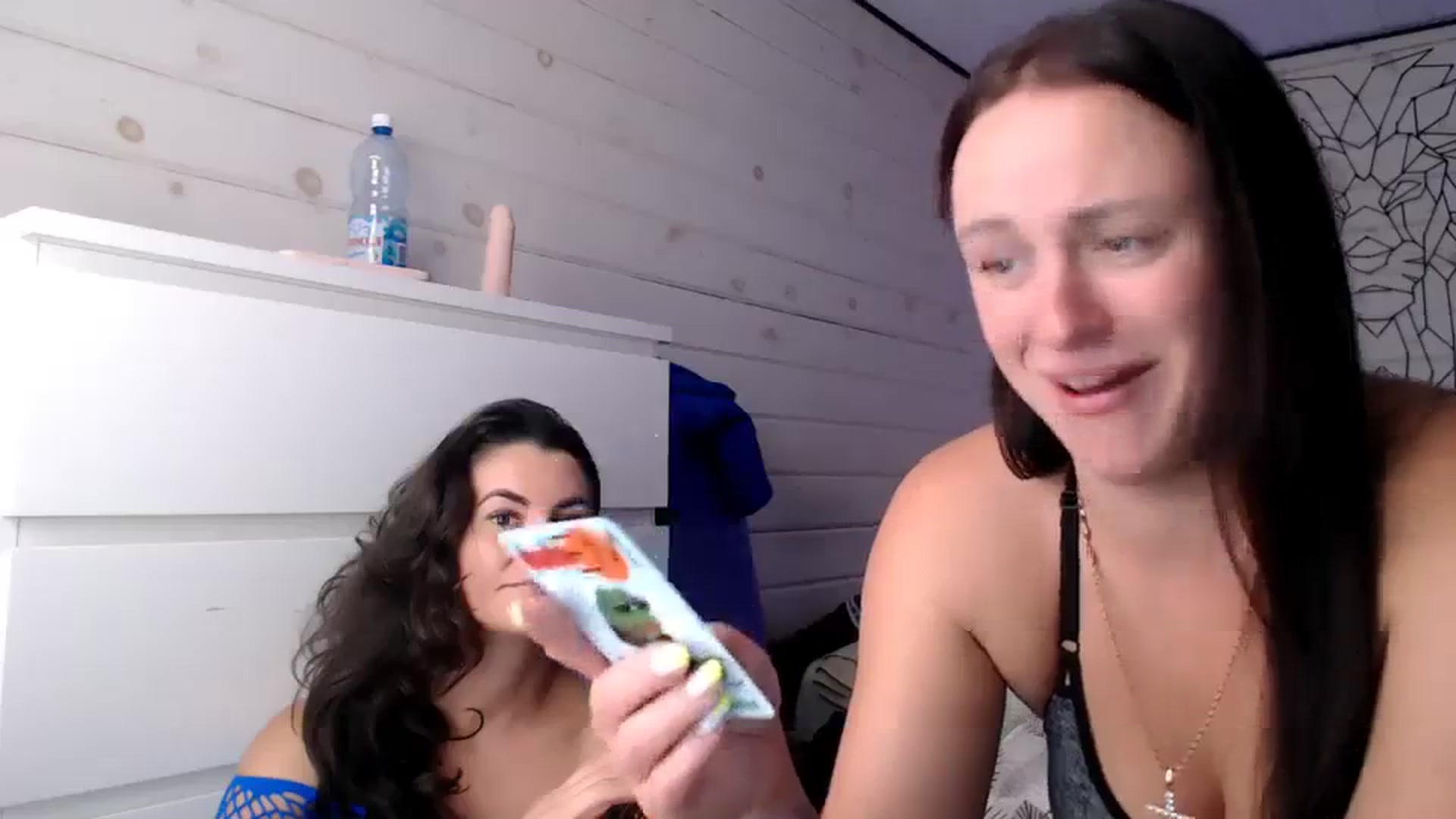 Gallery image thumbnail from CandyBunie's myfreecams stream on, 09/18/2023, 05:17 image 15 of 20