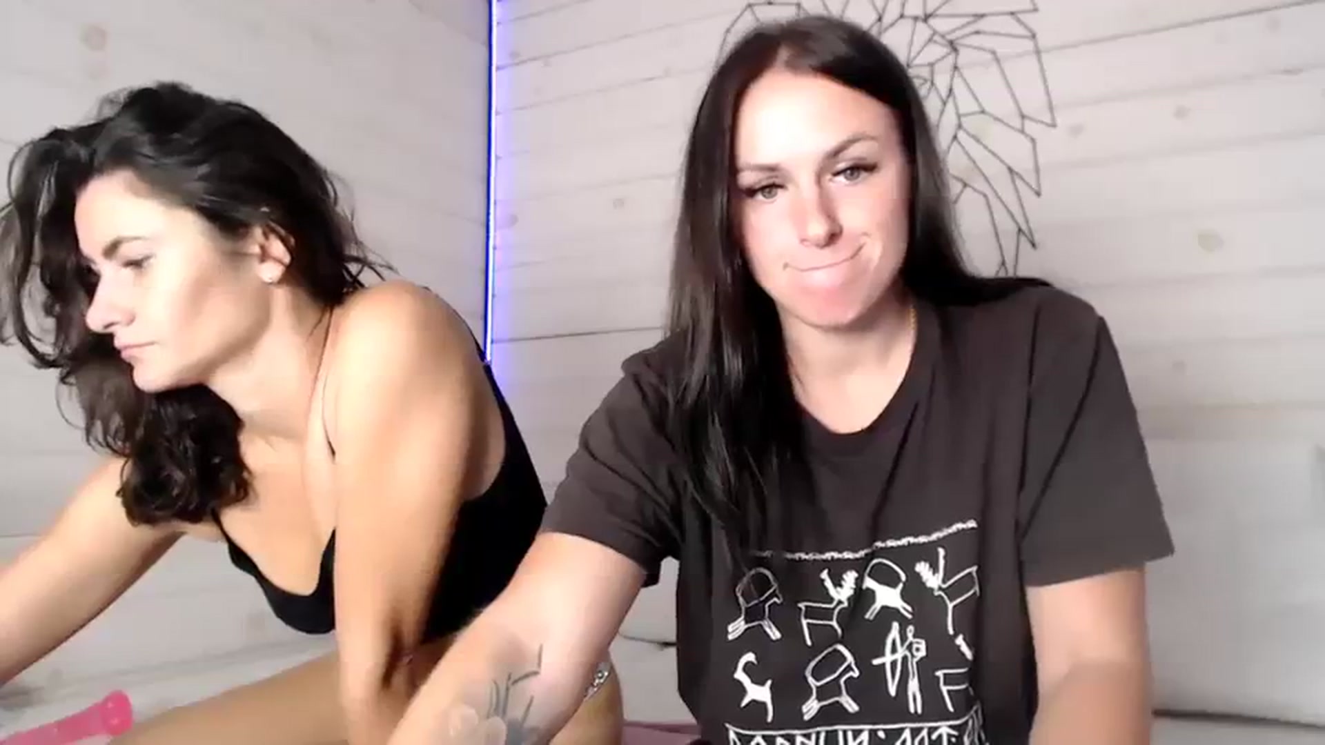 Gallery image thumbnail from CandyBunie's myfreecams stream on, 09/25/2023, 05:44 image 17 of 20