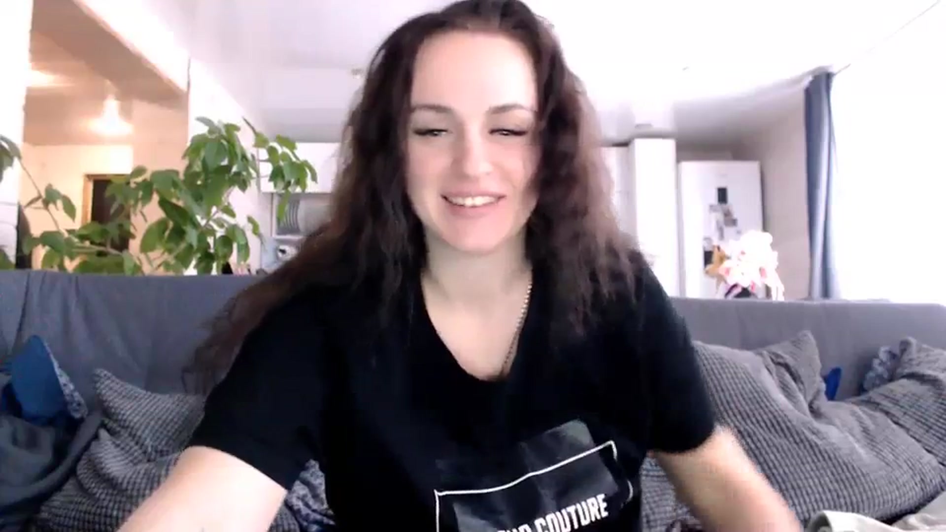 Gallery image thumbnail from CandyBunie's myfreecams stream on, 11/08/2023, 04:30 image 13 of 20