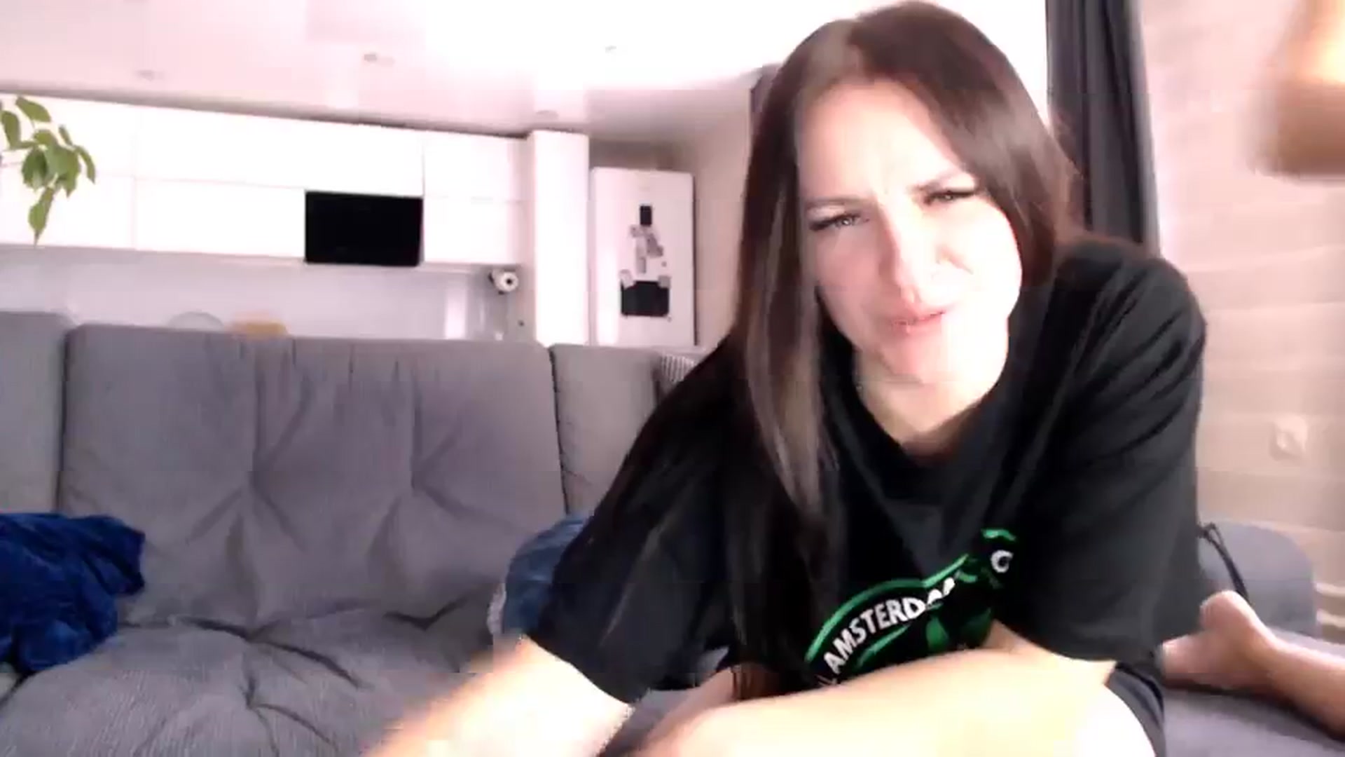 Gallery image thumbnail from CandyBunie's myfreecams stream on, 11/16/2023, 05:25 image 8 of 20