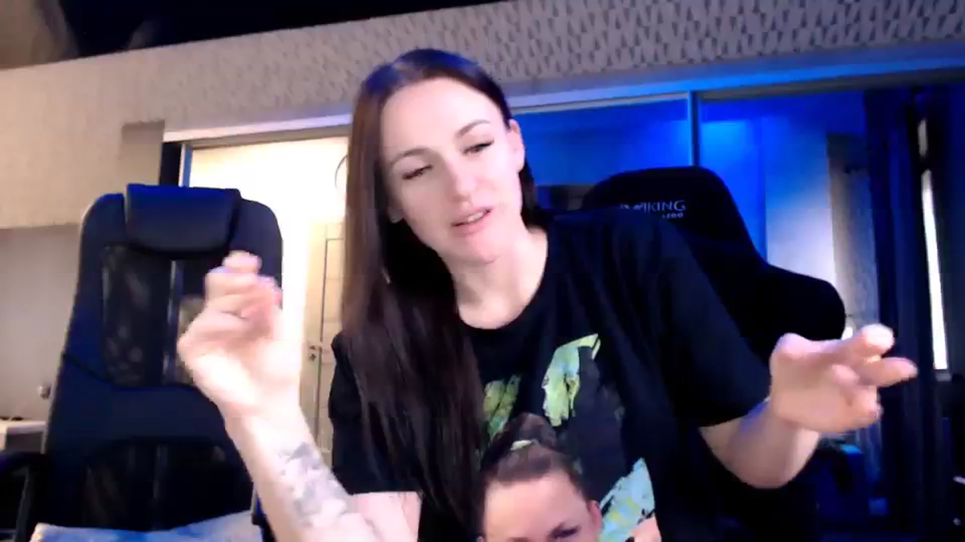 Gallery image thumbnail from CandyBunie's myfreecams stream on, 11/25/2023, 05:39 image 8 of 20