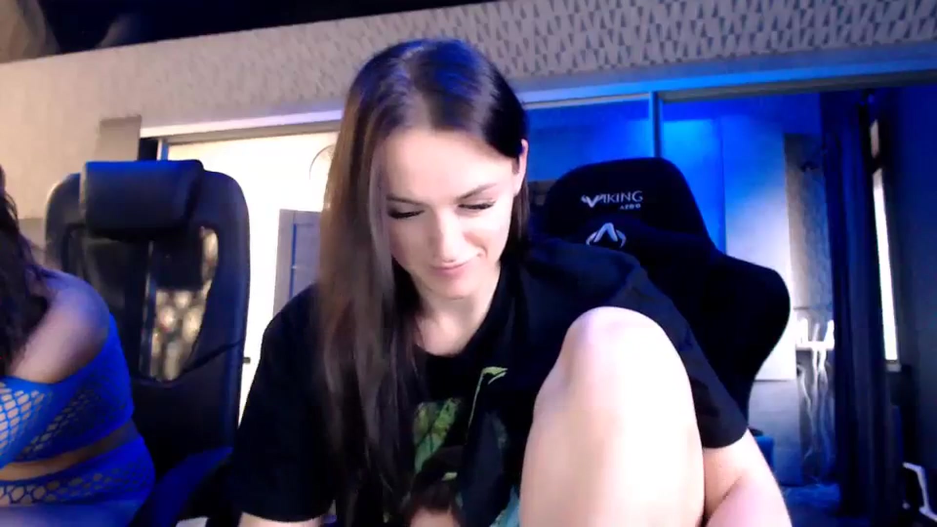 Gallery image thumbnail from CandyBunie's myfreecams stream on, 11/25/2023, 05:39 image 19 of 20