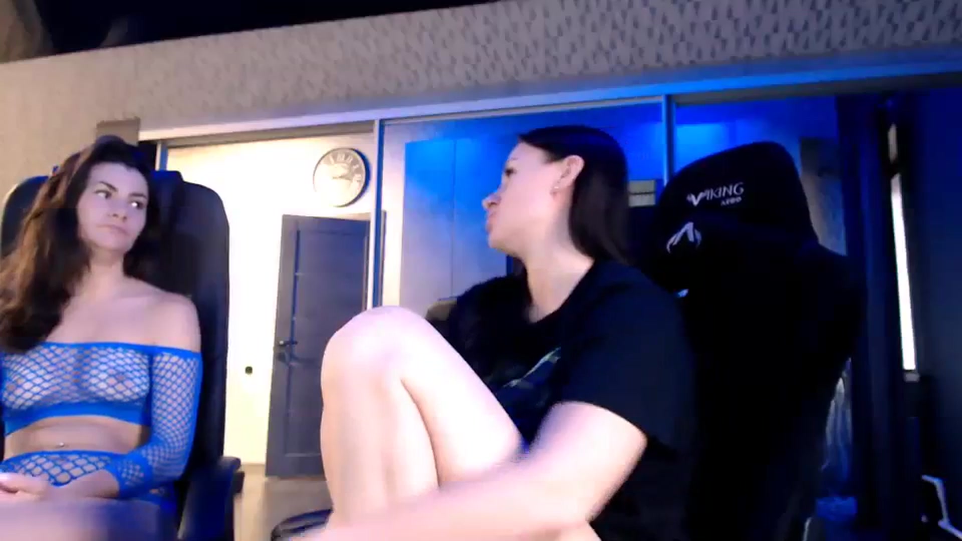 Gallery image thumbnail from CandyBunie's myfreecams stream on, 11/25/2023, 05:39 image 17 of 20