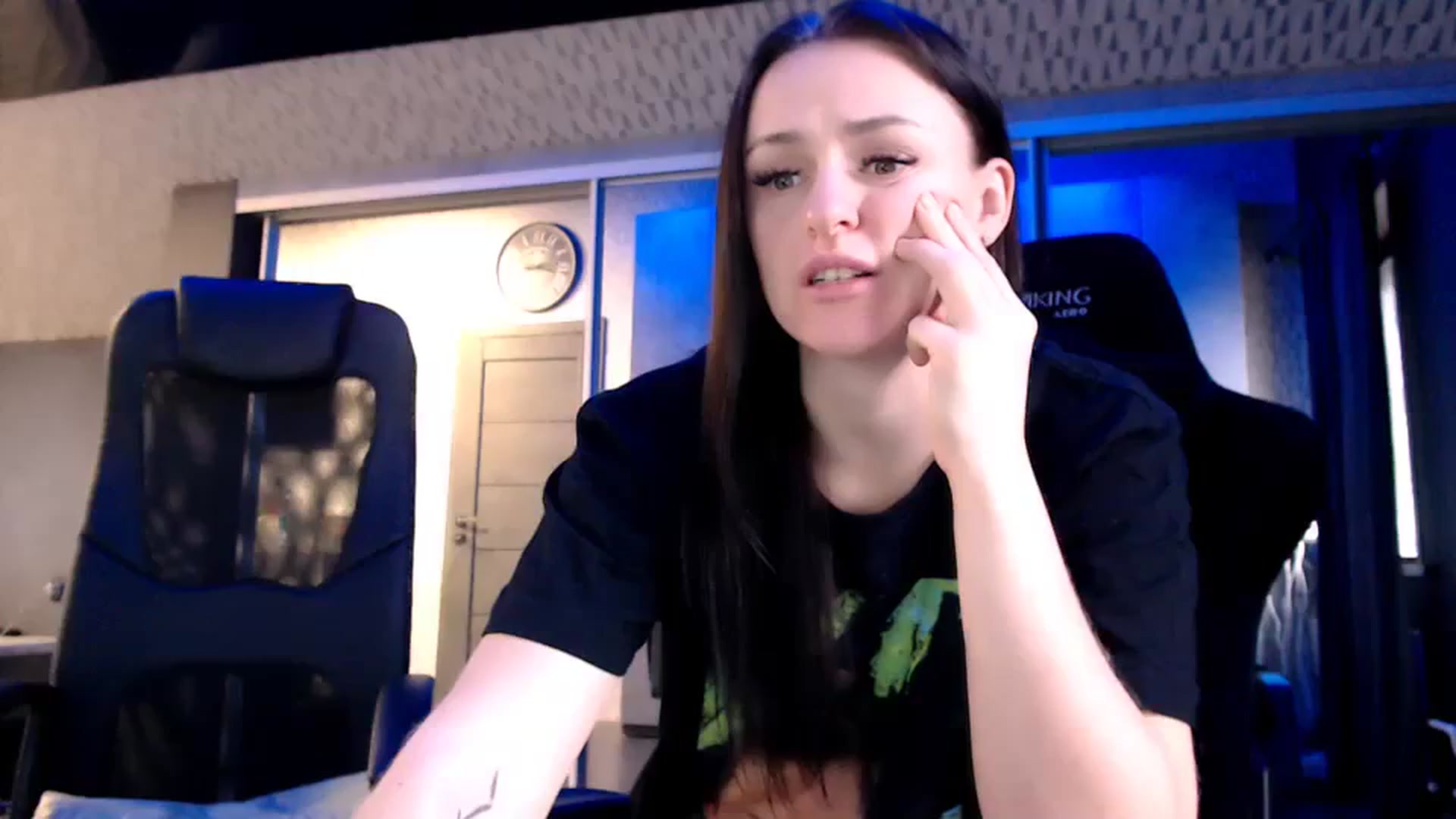 Gallery image thumbnail from CandyBunie's myfreecams stream on, 11/25/2023, 05:39 image 7 of 20