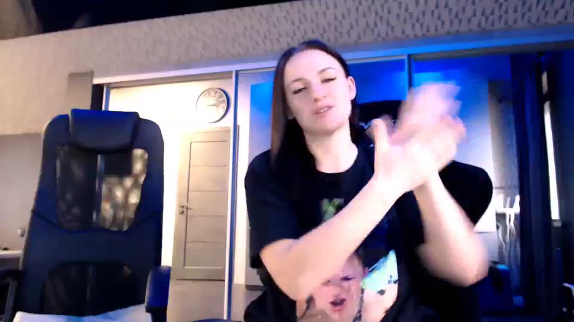 Gallery image thumbnail from CandyBunie's myfreecams stream on, 11/25/2023, 05:39 image 4 of 20