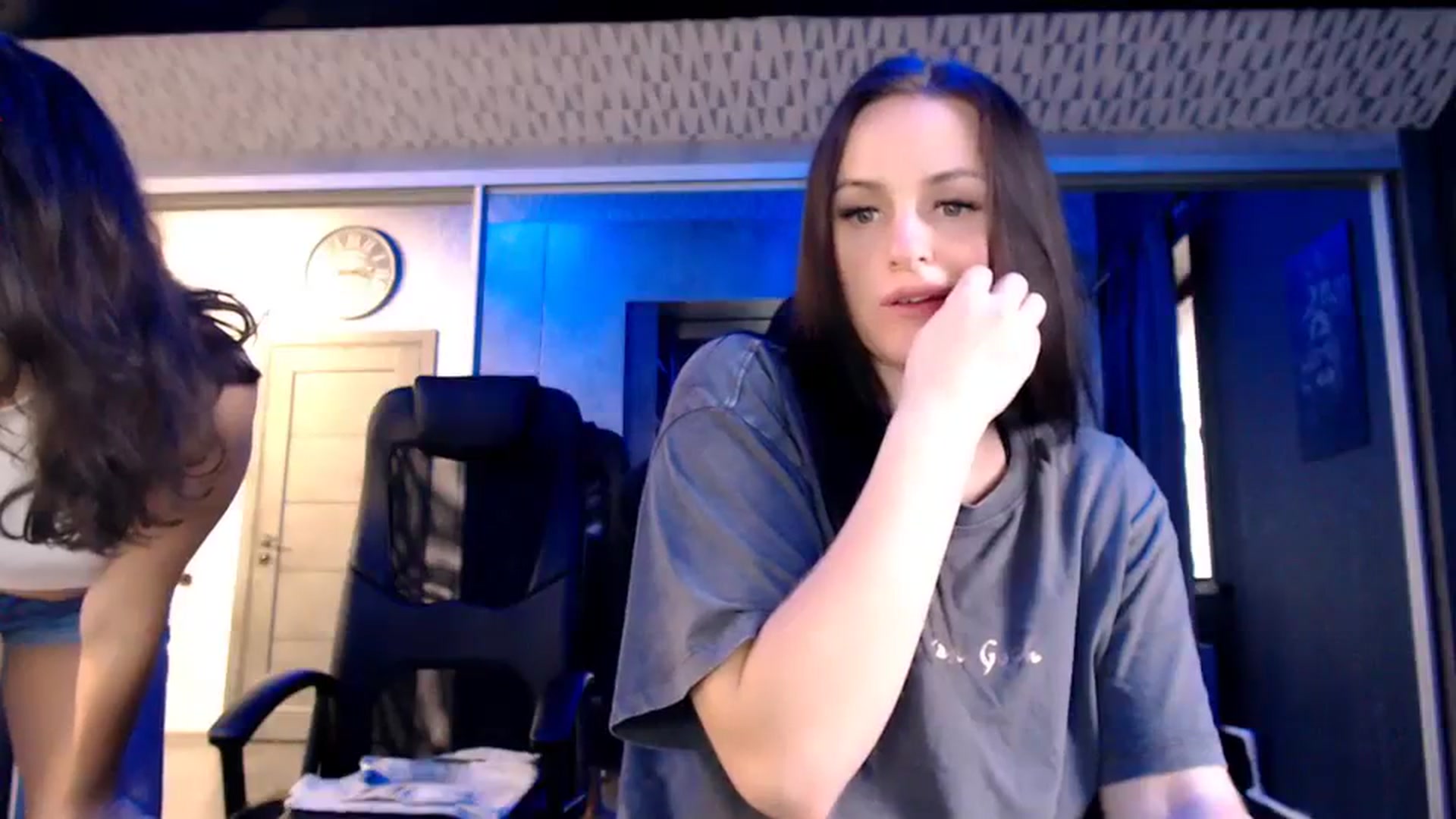 Gallery image thumbnail from CandyBunie's myfreecams stream on, 11/27/2023, 04:02 image 6 of 20