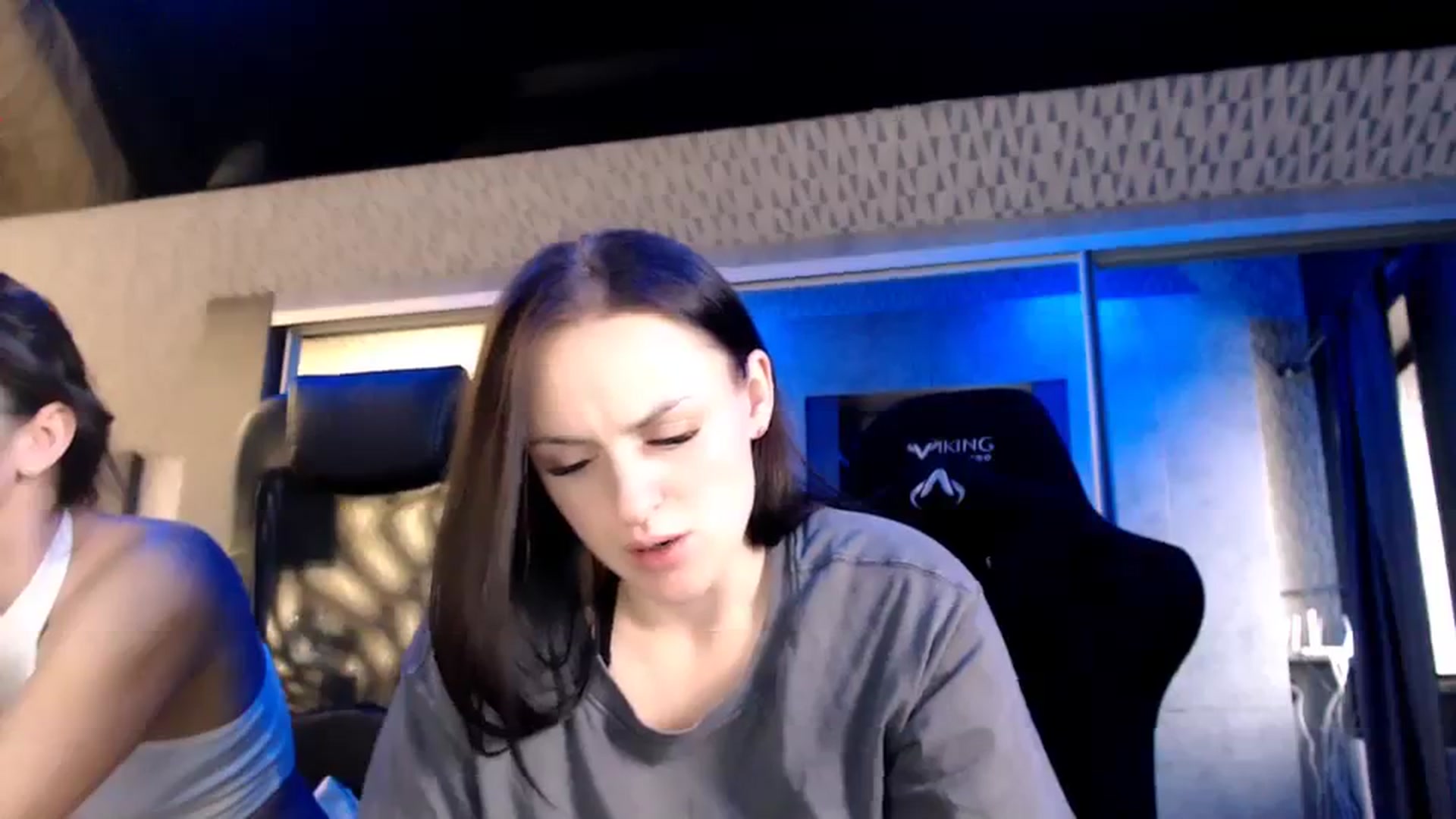 Gallery image thumbnail from CandyBunie's myfreecams stream on, 11/27/2023, 04:02 image 18 of 20