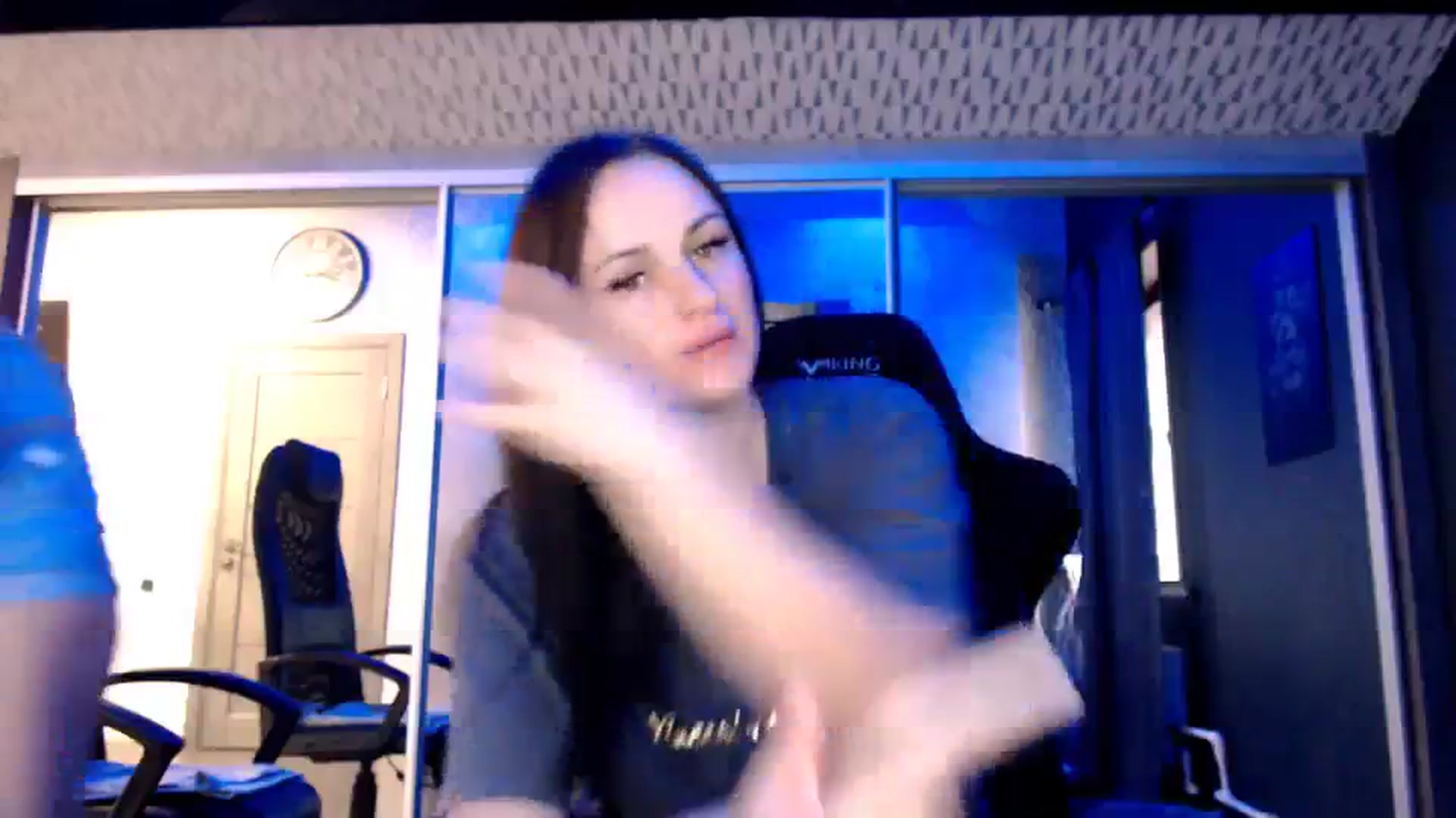 Gallery image thumbnail from CandyBunie's myfreecams stream on, 11/27/2023, 04:02 image 2 of 20