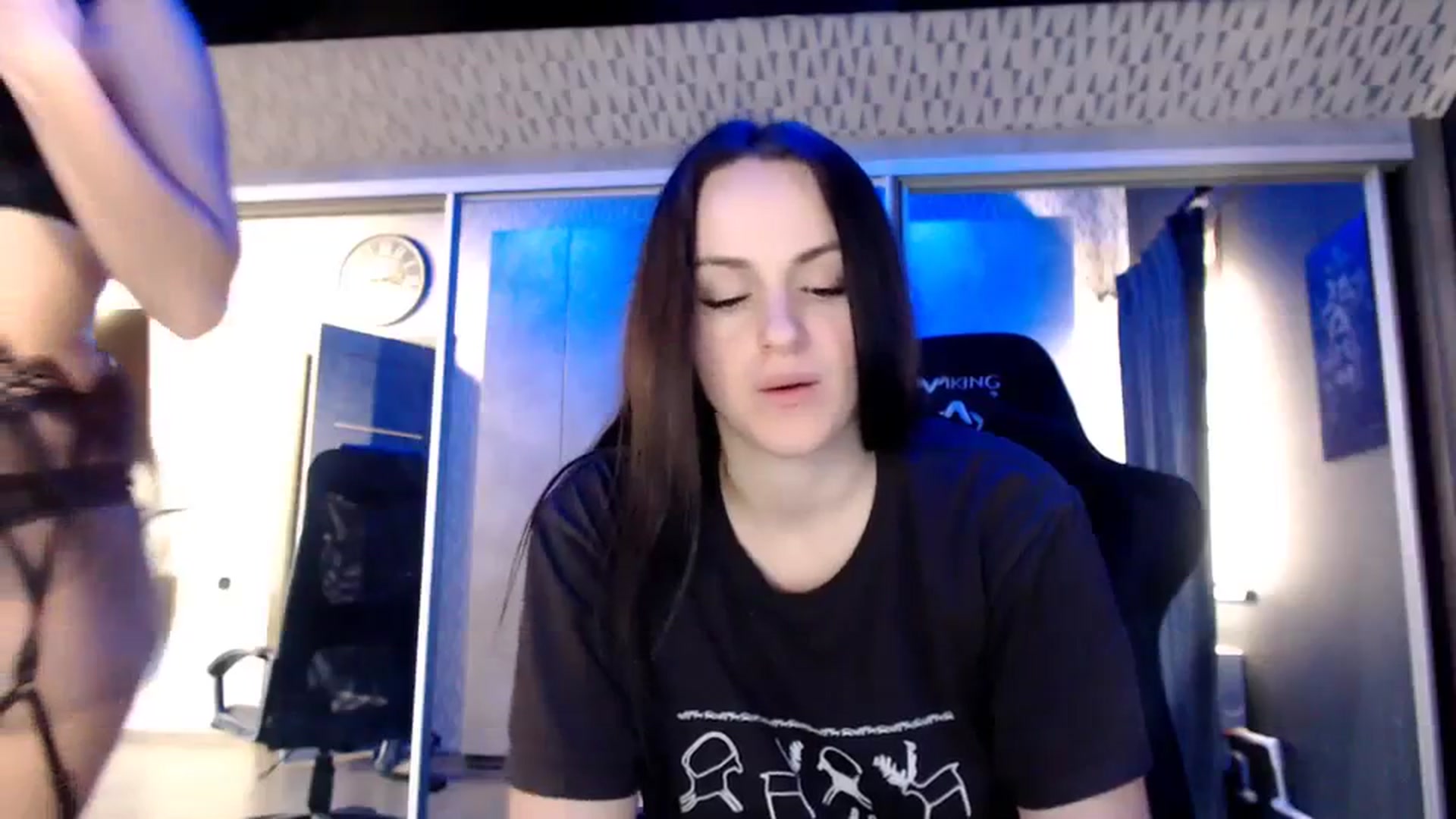 Gallery image thumbnail from CandyBunie's myfreecams stream on, 11/29/2023, 04:56 image 11 of 20