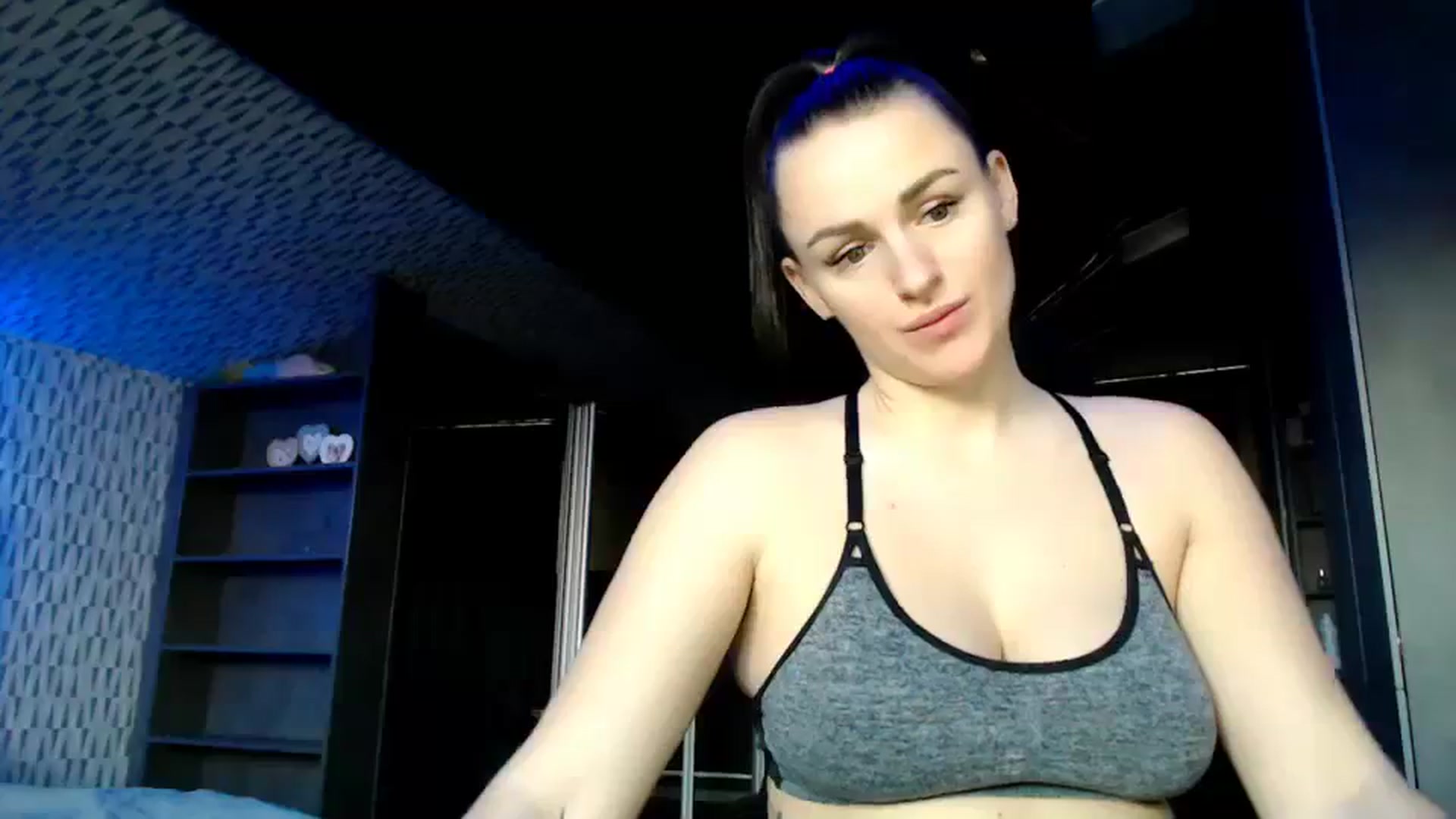 Gallery image thumbnail from CandyBunie's myfreecams stream on, 12/04/2023, 05:08 image 7 of 20