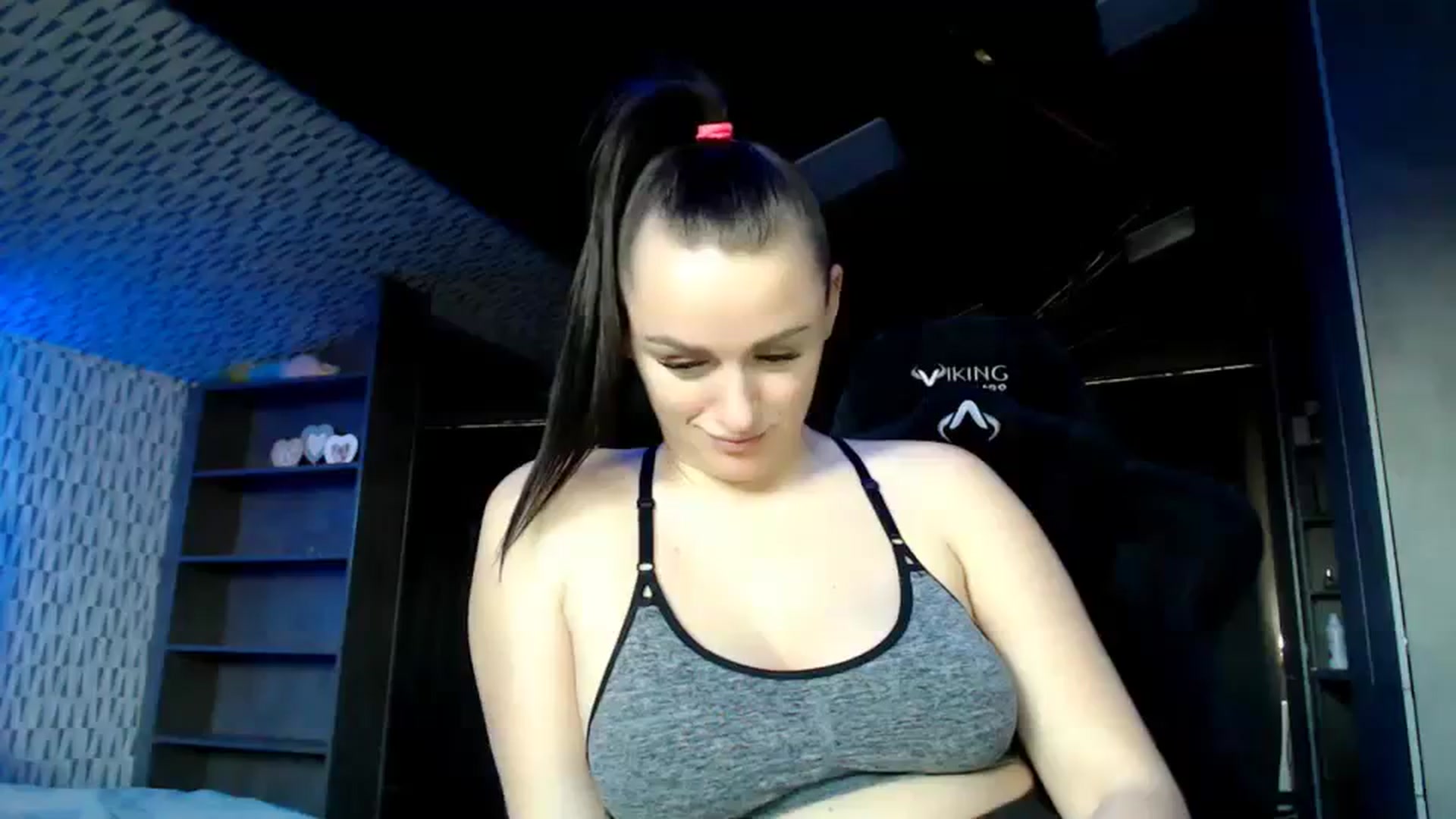 Gallery image thumbnail from CandyBunie's myfreecams stream on, 12/04/2023, 05:08 image 5 of 20