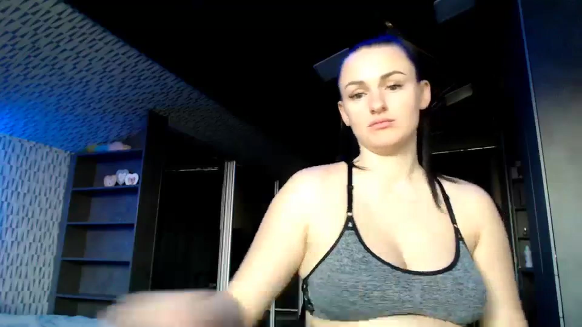 Gallery image thumbnail from CandyBunie's myfreecams stream on, 12/04/2023, 05:08 image 8 of 20