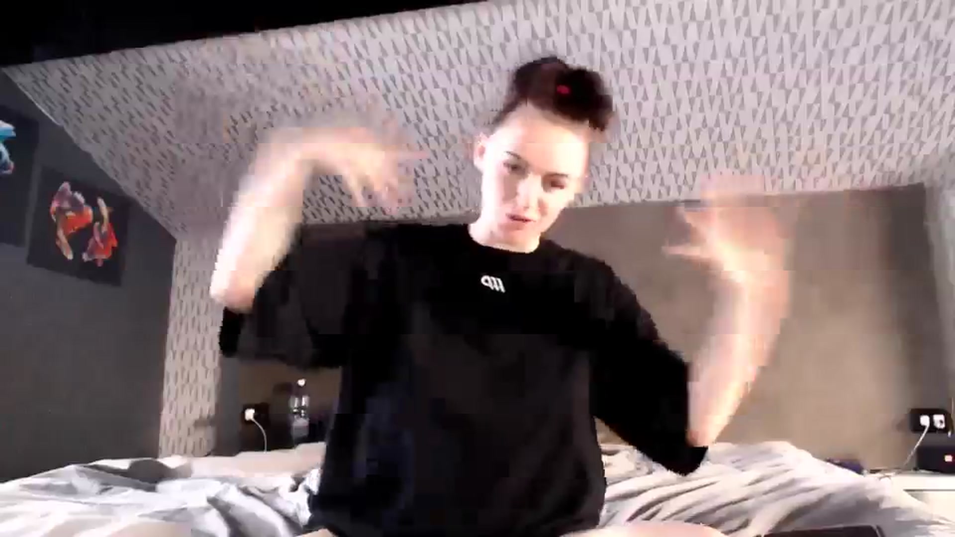Gallery image thumbnail from CandyBunie's myfreecams stream on, 12/11/2023, 06:41 image 9 of 20