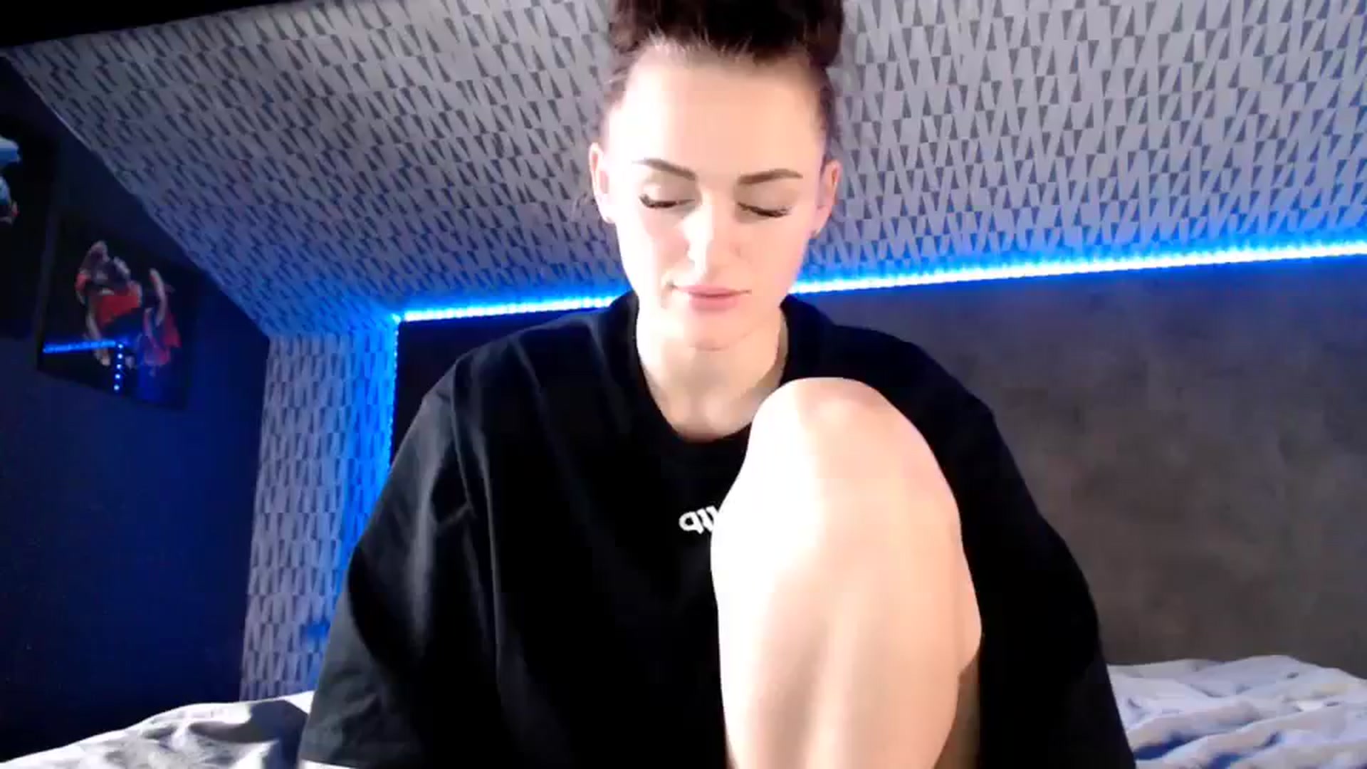 Gallery image thumbnail from CandyBunie's myfreecams stream on, 12/11/2023, 06:41 image 12 of 20