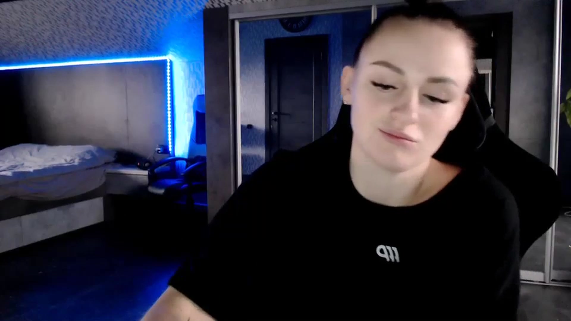 Gallery image thumbnail from CandyBunie's myfreecams stream on, 12/23/2023, 05:06 image 15 of 20
