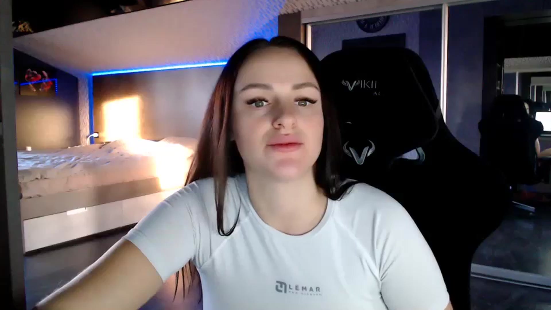 Gallery image thumbnail from CandyBunie's myfreecams stream on, 12/27/2023, 04:36 image 10 of 20