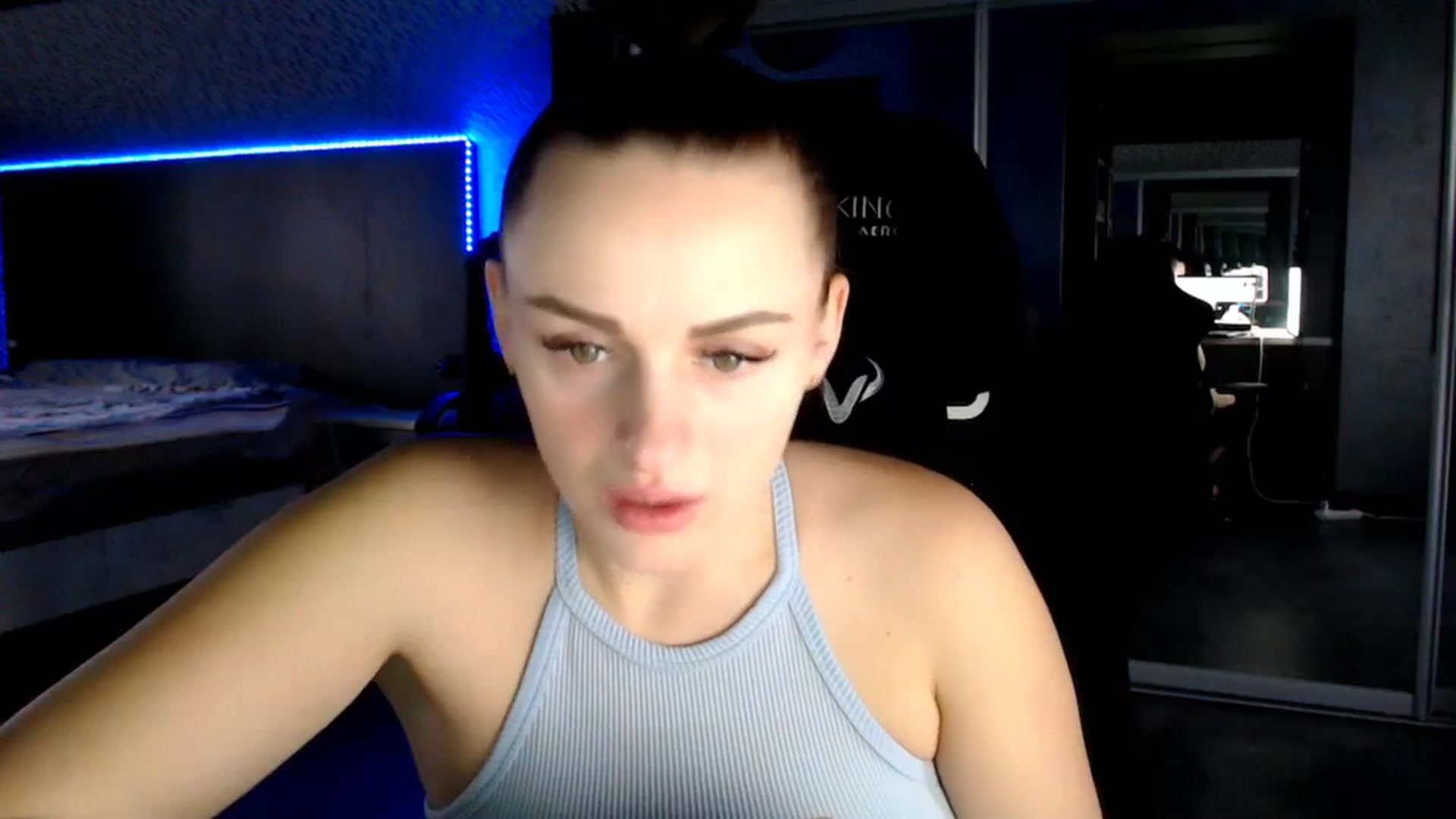 Gallery image thumbnail from CandyBunie's myfreecams stream on, 12/29/2023, 05:03 image 8 of 20