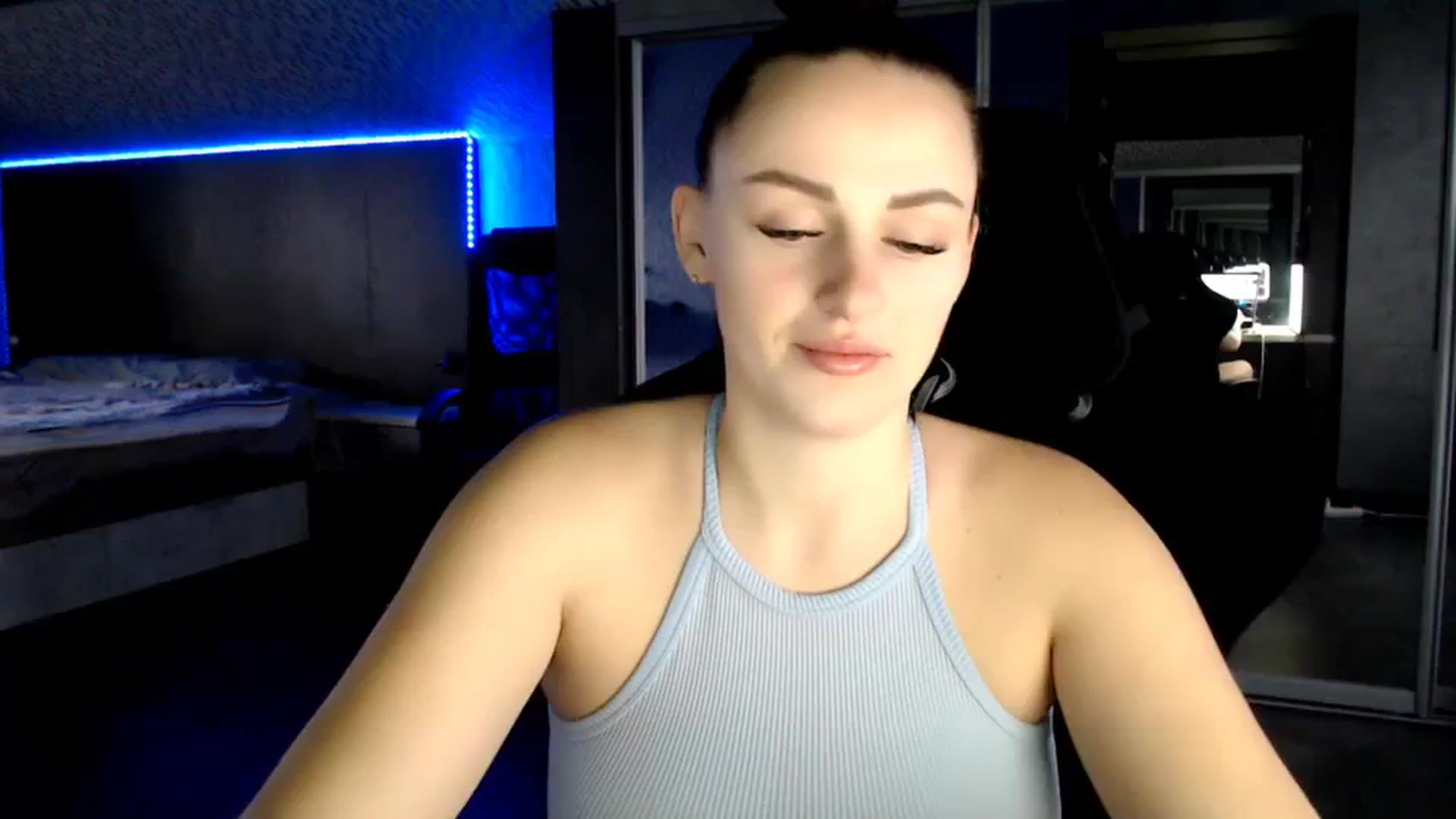 Gallery image thumbnail from CandyBunie's myfreecams stream on, 12/29/2023, 05:03 image 1 of 20